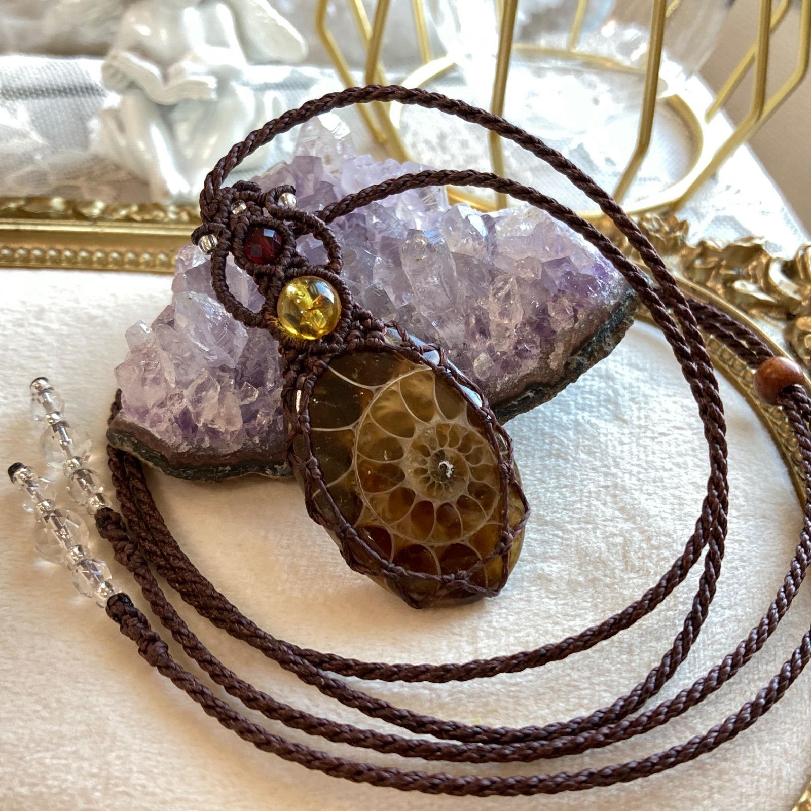 アンモナイト マクラメネックレス 金属アレルギー対応 ネックレス