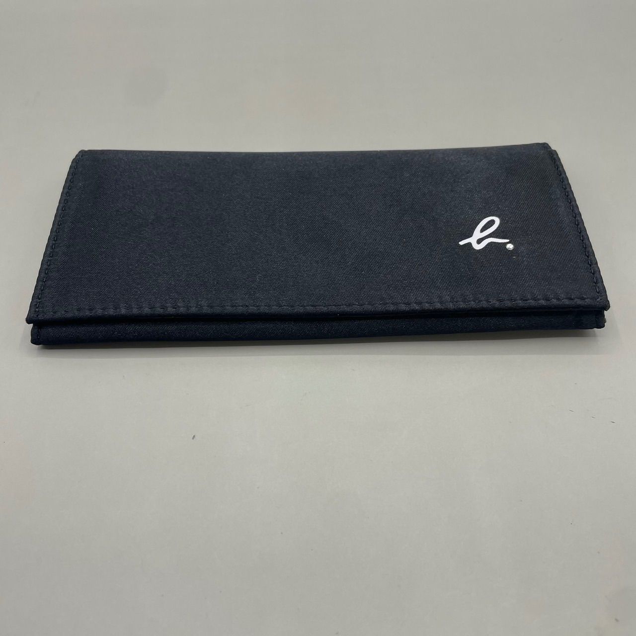 極美品 agnes b. アニエスベー 長財布 ロングウォレット フラップ 