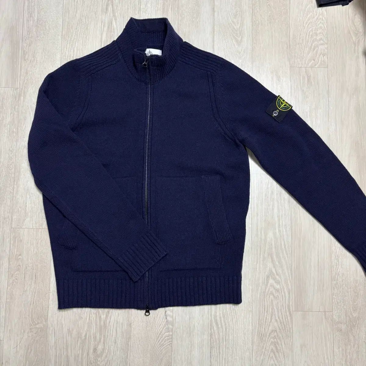 STONE ISLAND ストーンアイランド ネイビー ニット ジップアップ