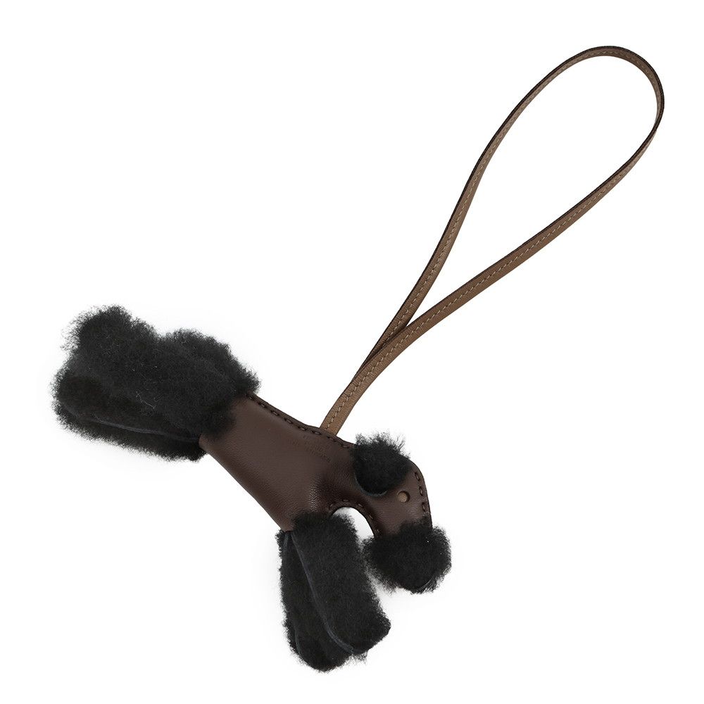 HERMES バックチャーム バディショコラ ムートンW刻印 エルメス バッグチャーム バディ ショコラ/ブラック/エトゥープ