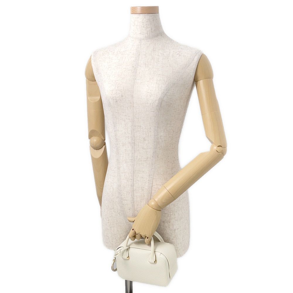 デルヴォー ハンドバッグ クールボックス ナノ AA0669AQ010DDO DELVAUX