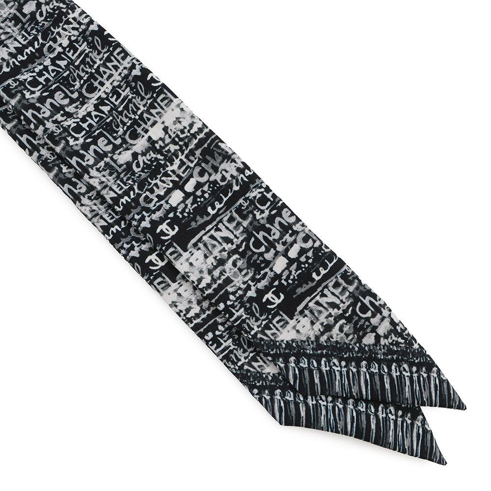 シャネル スカーフ ココマーク ロゴ シルク CHANEL 黒 白 - メルカリ