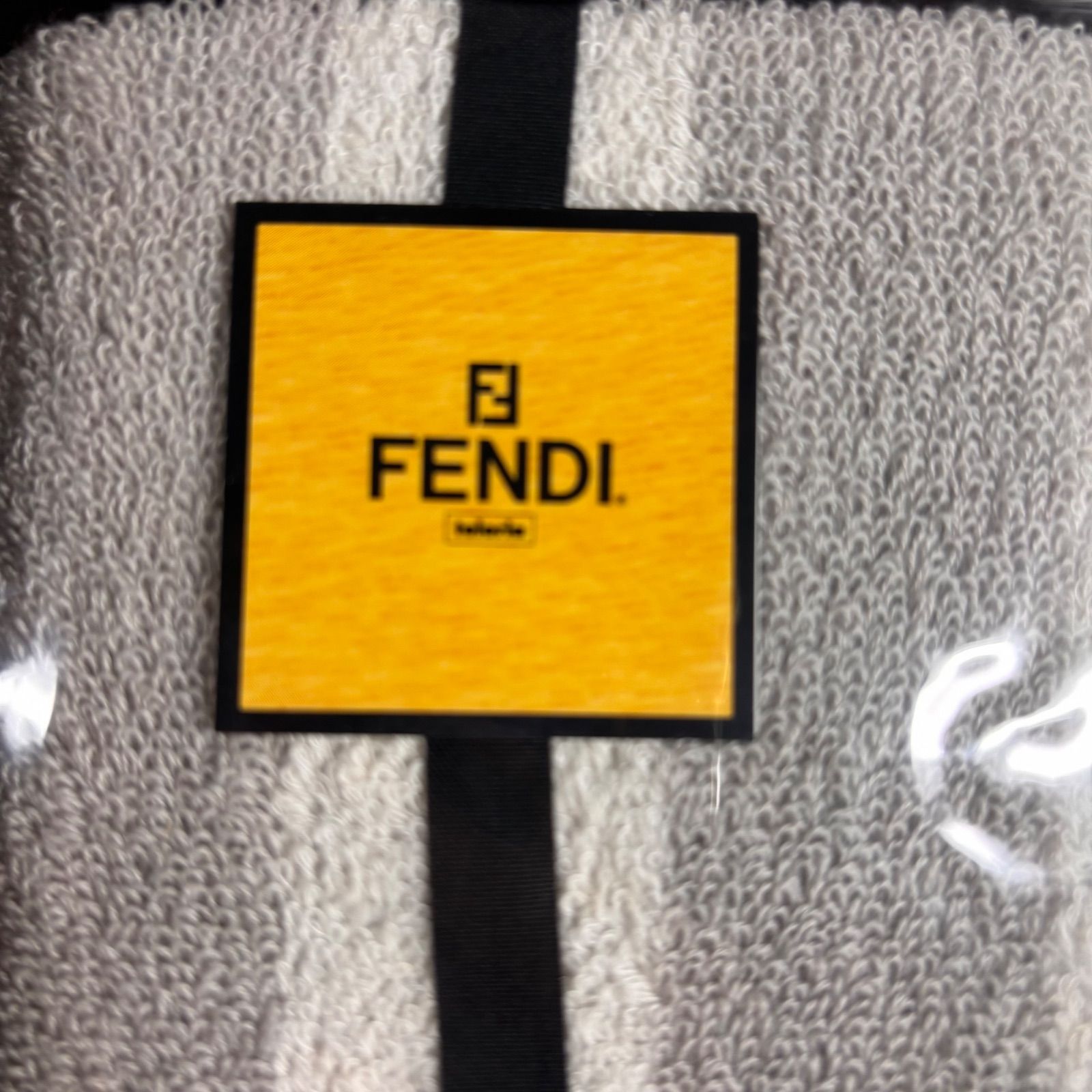 FENDI フェンディ タオルセット 箱入り 未使用 フェイスタオル - メルカリ