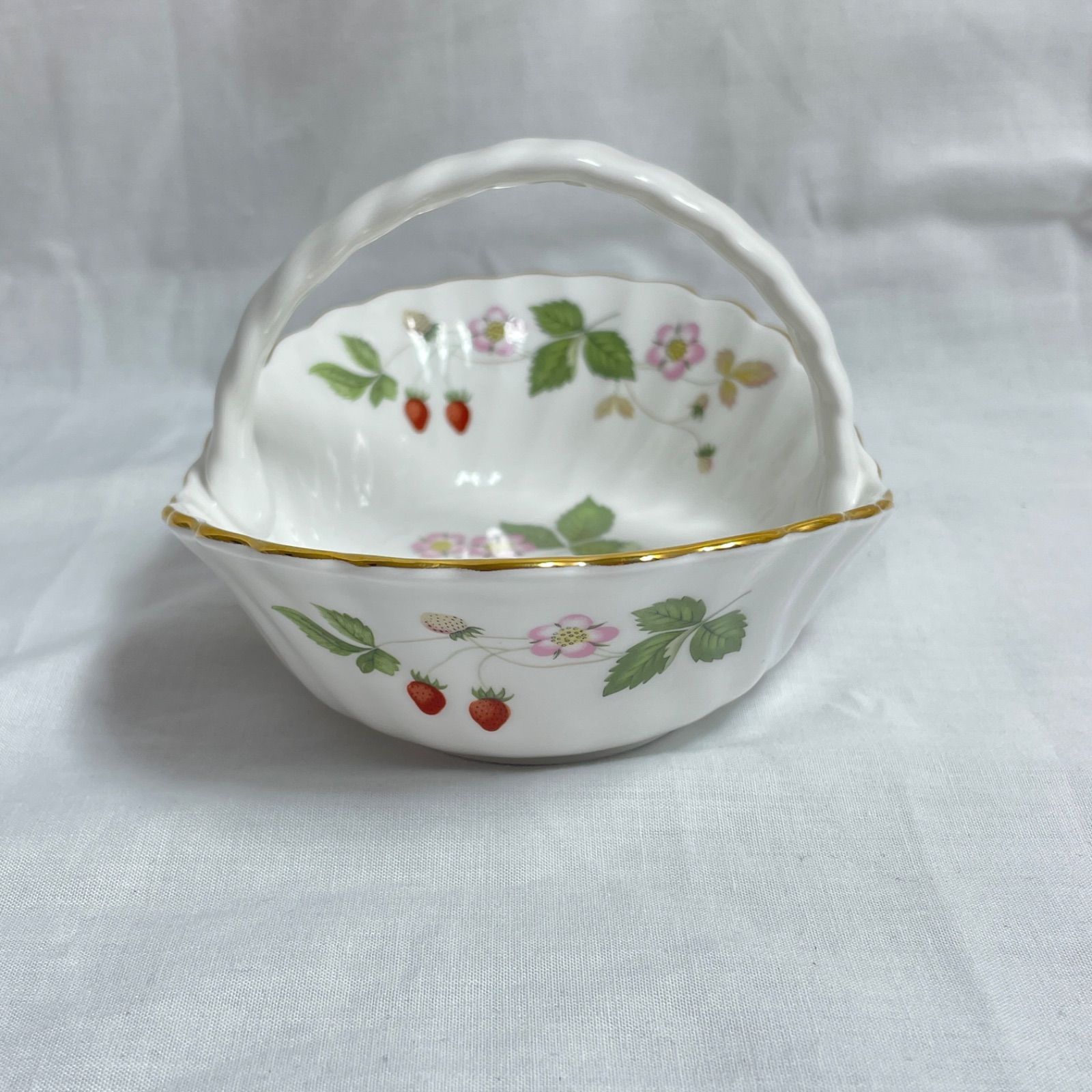 WEDGWOOD ウェッジウッド ワイルドストロベリー カンタベリー