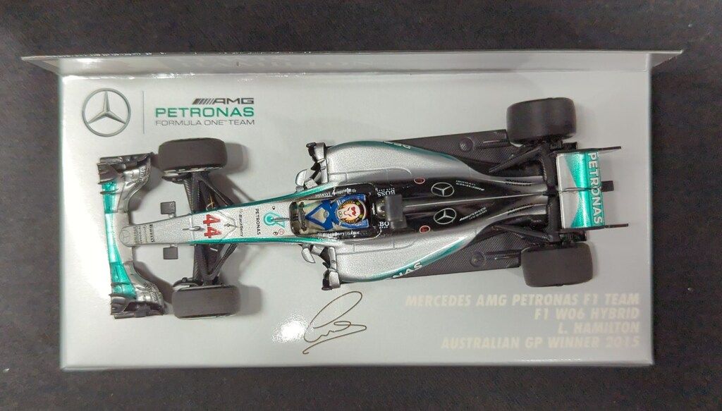 【極美品】MERCEDES　AMG　PETRONAS　F1　Team　2013 極美品】MERCEDES AMG PETRONAS F1 Team 2013 極美品】MERCEDES AMG