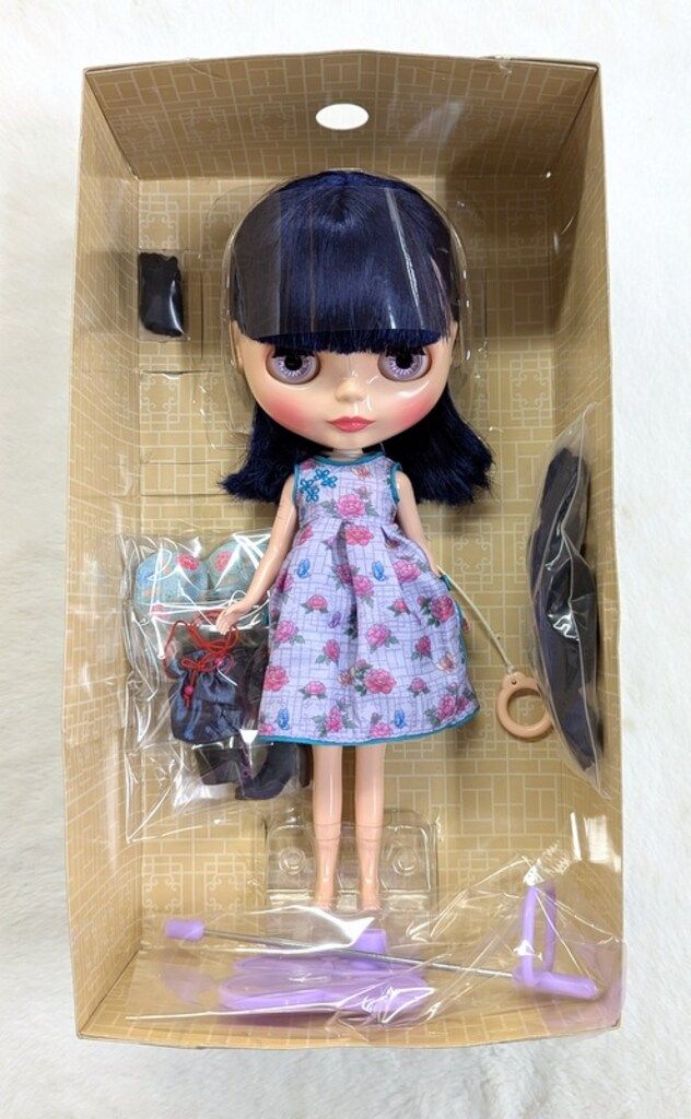 カスタムブライス  プリティピオニー Amazon.co.jp: ネオブライス ショップ限定ドール プリティピオニー