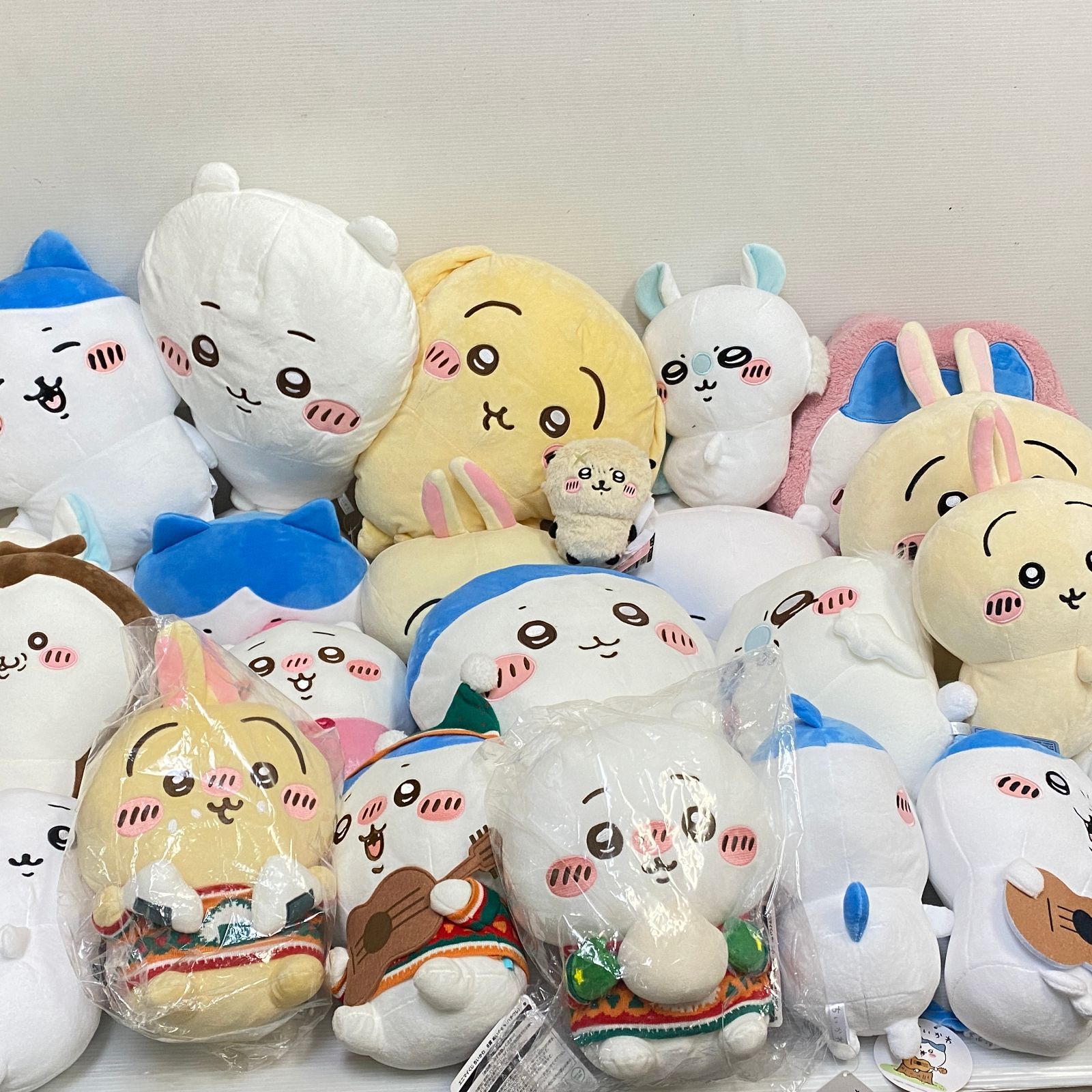 △【2個口発送】 ちいかわ ぬいぐるみ クッション 大量 まとめ ※汚れ