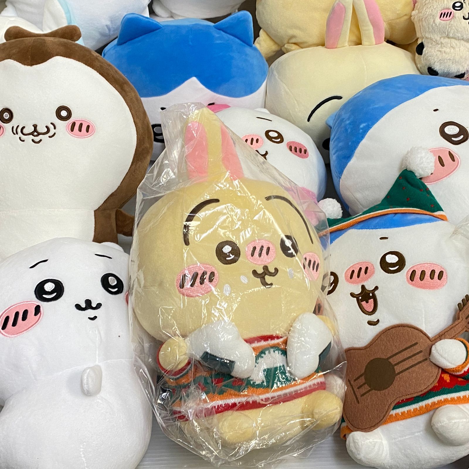 △【2個口発送】 ちいかわ ぬいぐるみ クッション 大量 まとめ ※汚れ