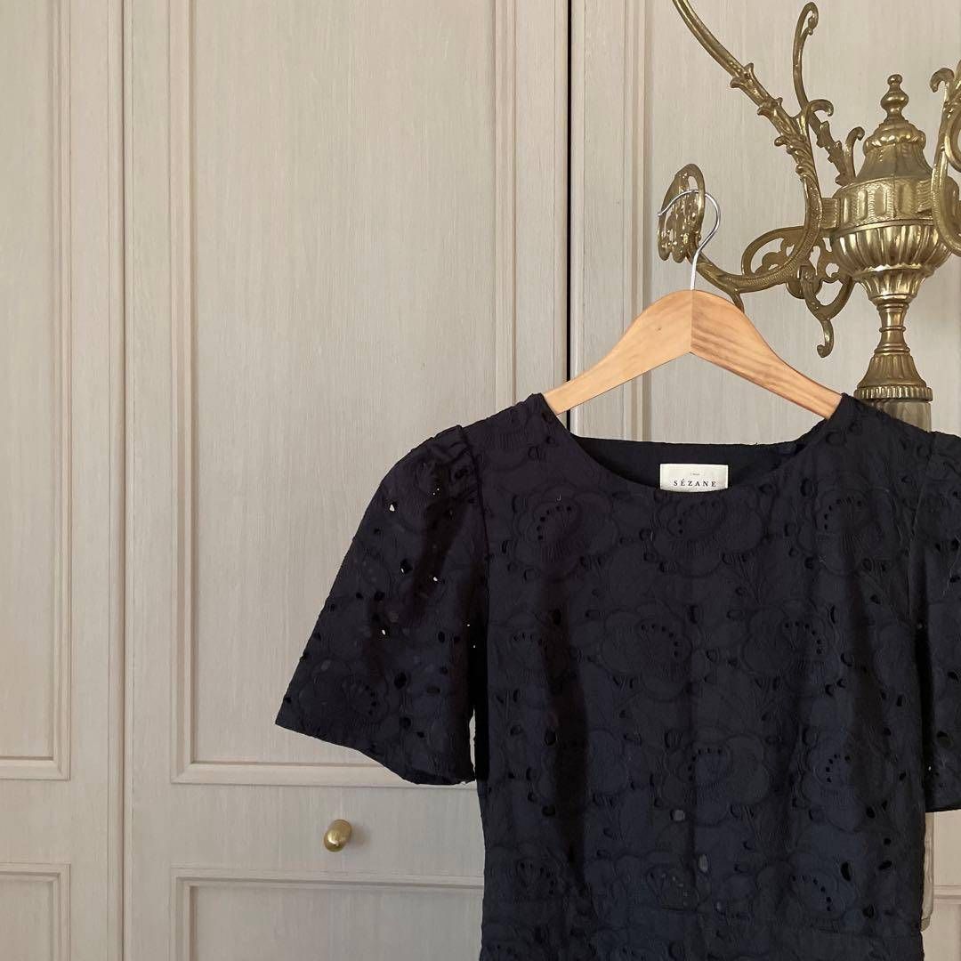 52 セザンヌ SEZANE ワンピース 透け感 花柄 刺繍 半袖 膝丈 34 黒