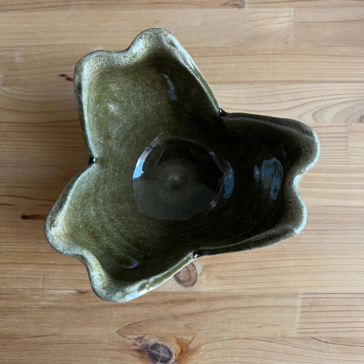 上野焼 渡窯 宝石のような緑と貫入の美 灰釉（はいゆう） 割山椒（わり