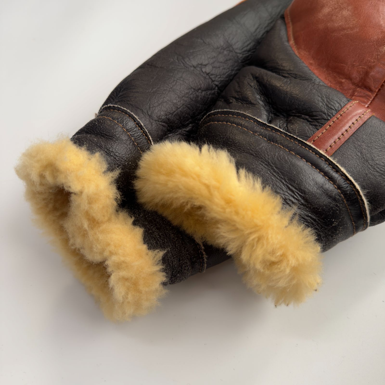 BUZZ RICKSON'S (バズリクソンズ) B-3 初期モデル フライトジャケット