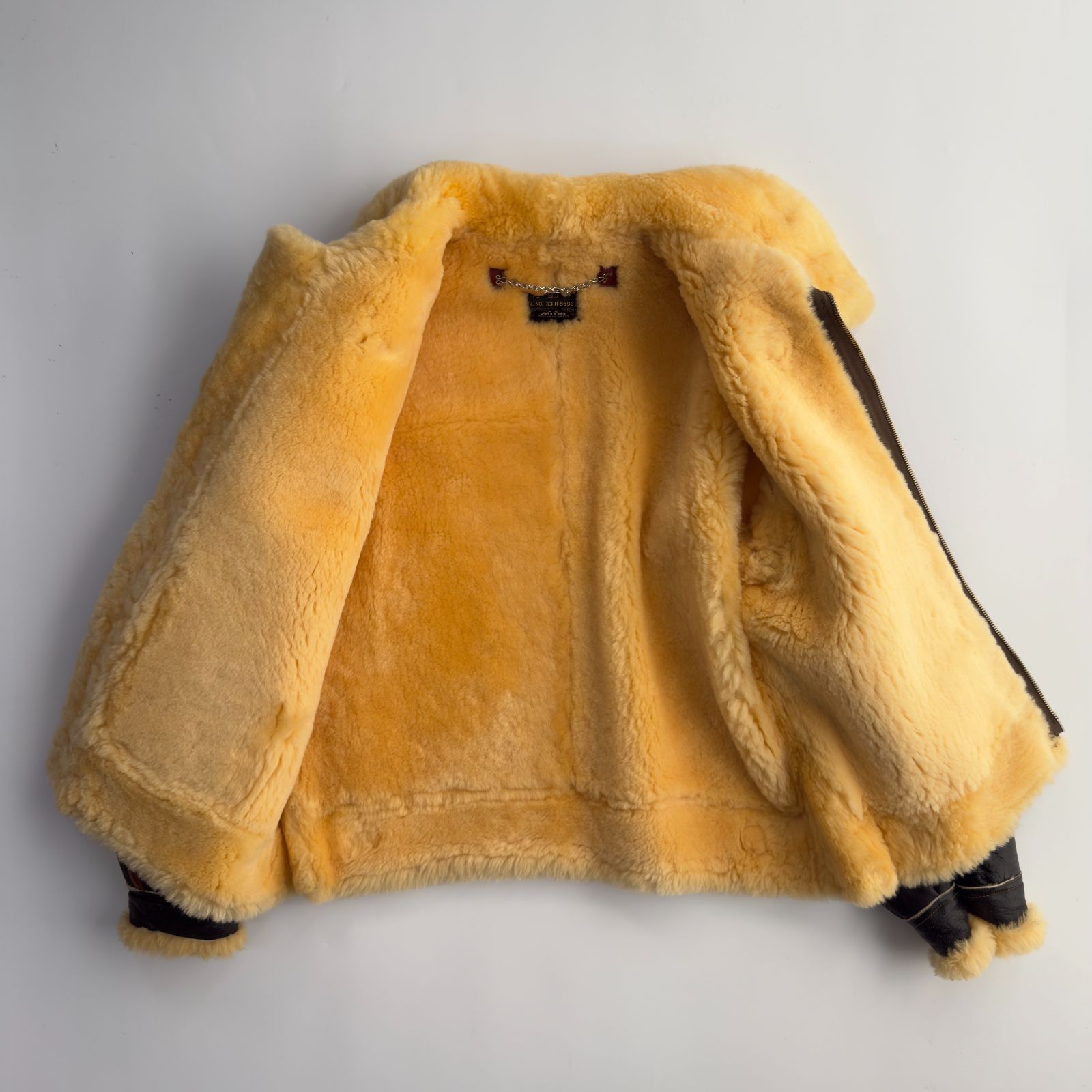 BUZZ RICKSON'S (バズリクソンズ) B-3 初期モデル フライトジャケット