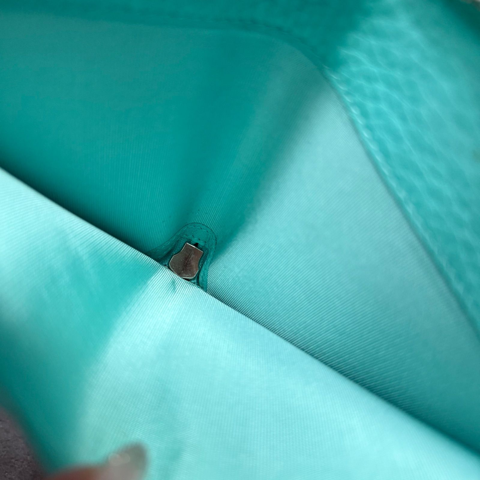 Tiffany & Co. ティファニー ラウンドジップ コンパクトウォレット 二