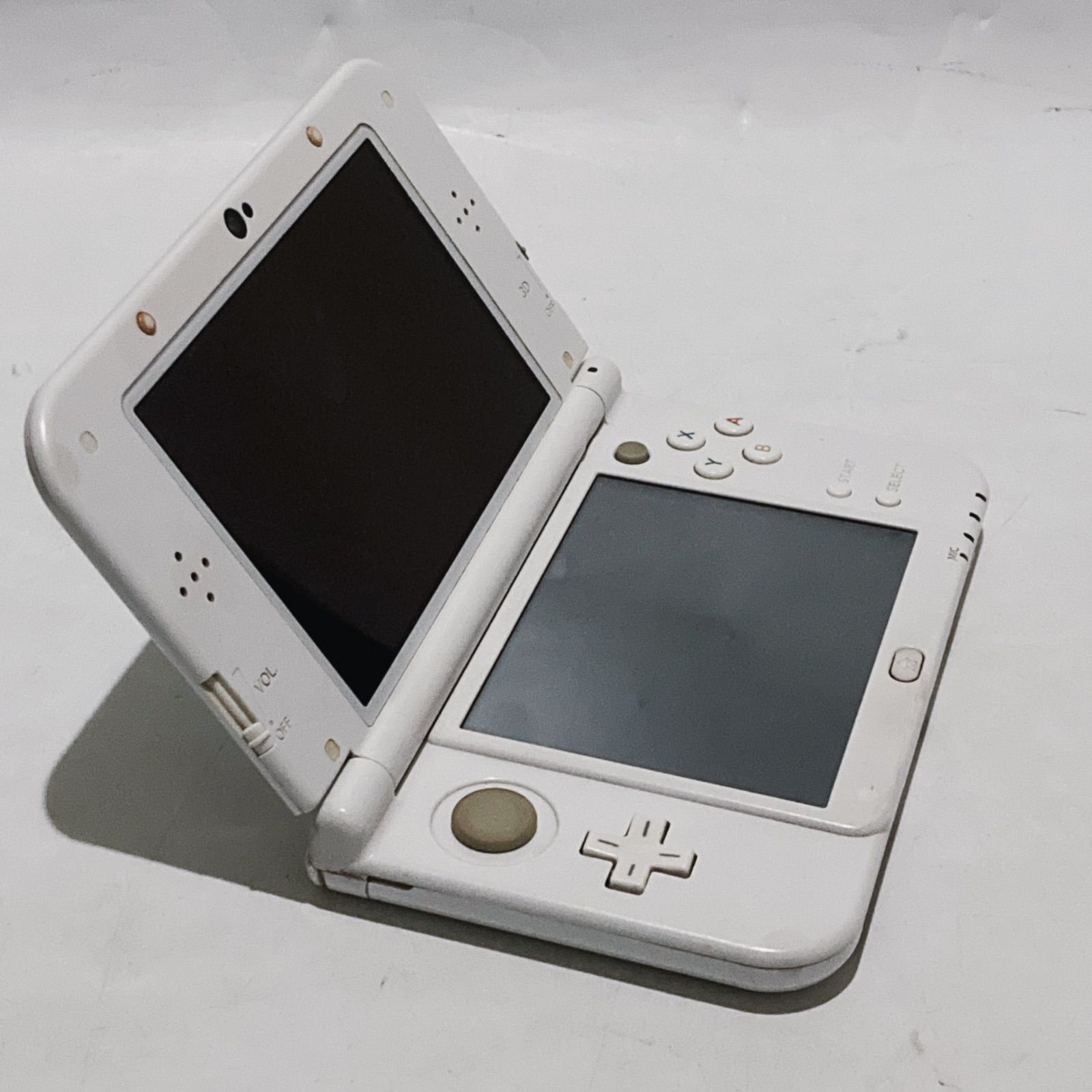 ジャンク　Newニンテンドー3DSLL パールホワイト Nintendo newニンテンドー3DS LL パールホワイト 動作未確認 ジャンク