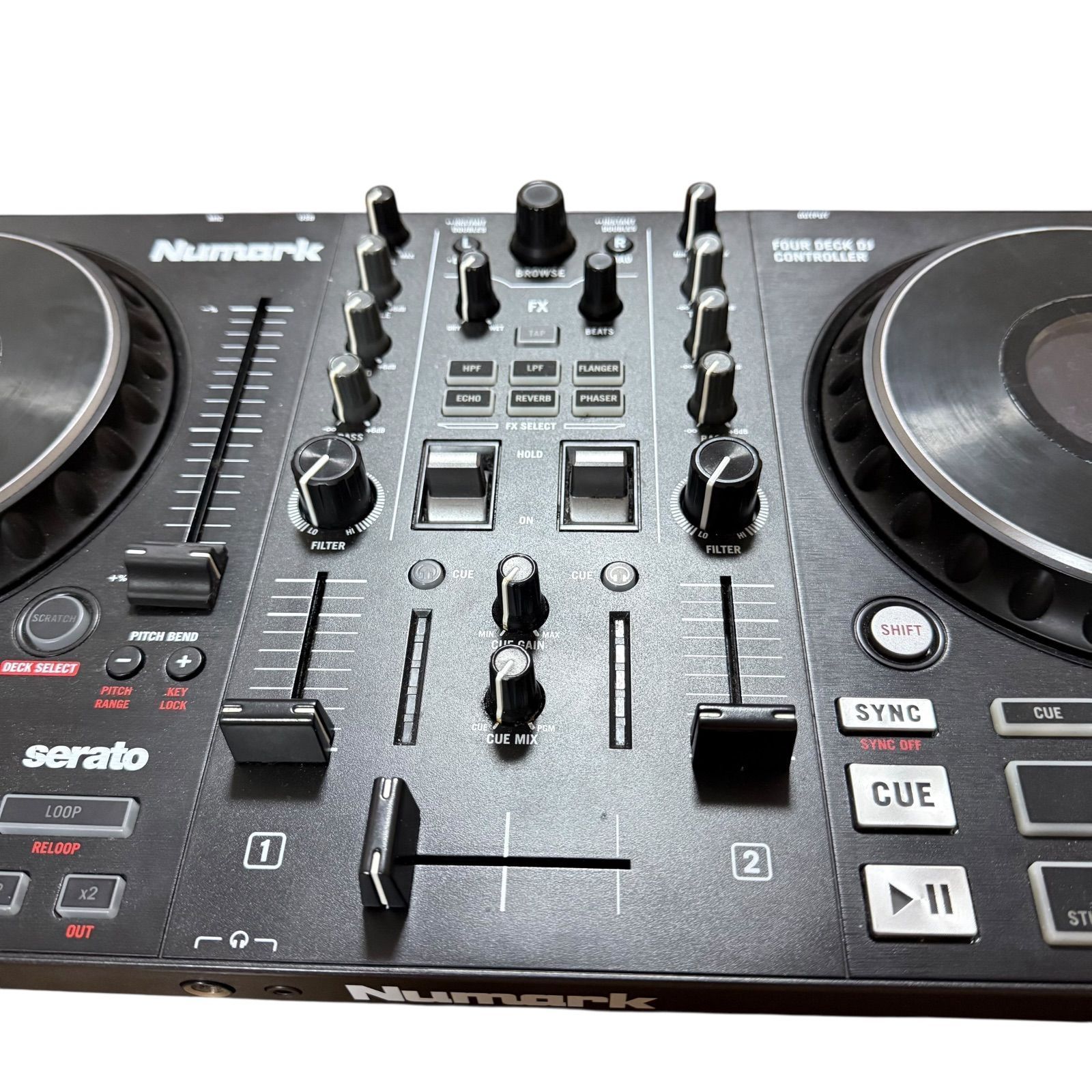 中古美品】Numark MIXTRACK PLATINUM FX 4デッキ対応 PC DJ