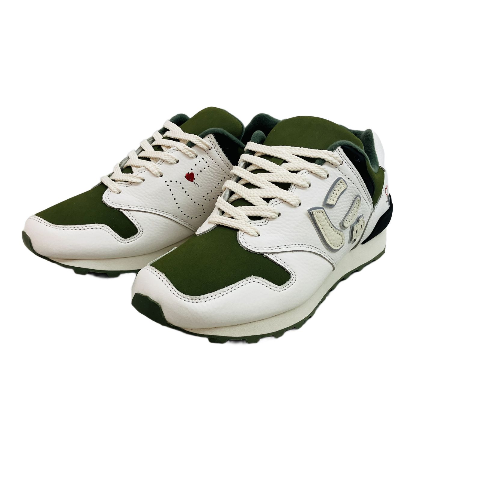 via SANGACIO Banksy にゅ〜ず × BRANDALISED BONSAI スニーカー 24.5