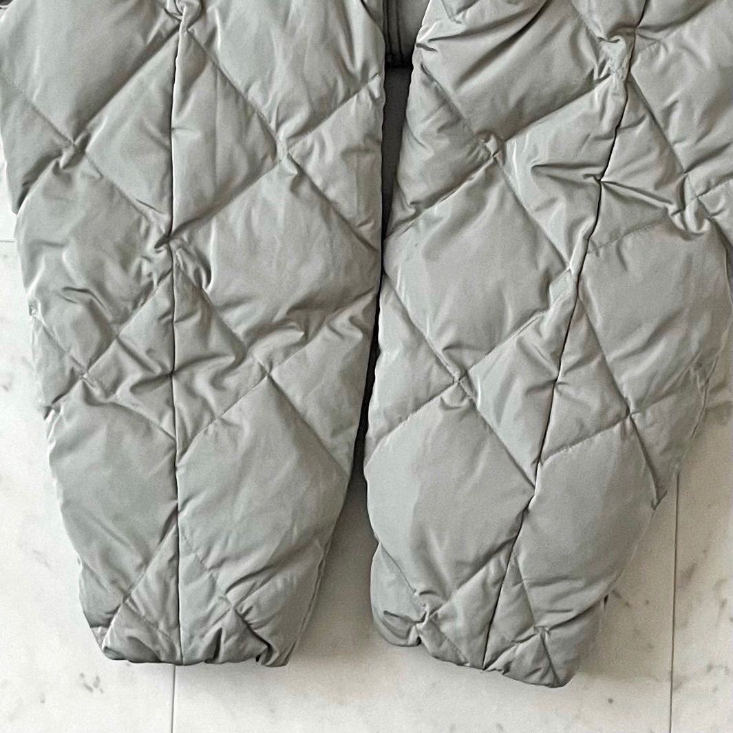 未使用　ACUTA アーバンリサーチ コクーン　キルティングダウン ノーカラー アーバンリサーチACUTA コクーンキルティングダウンノーカラー黒