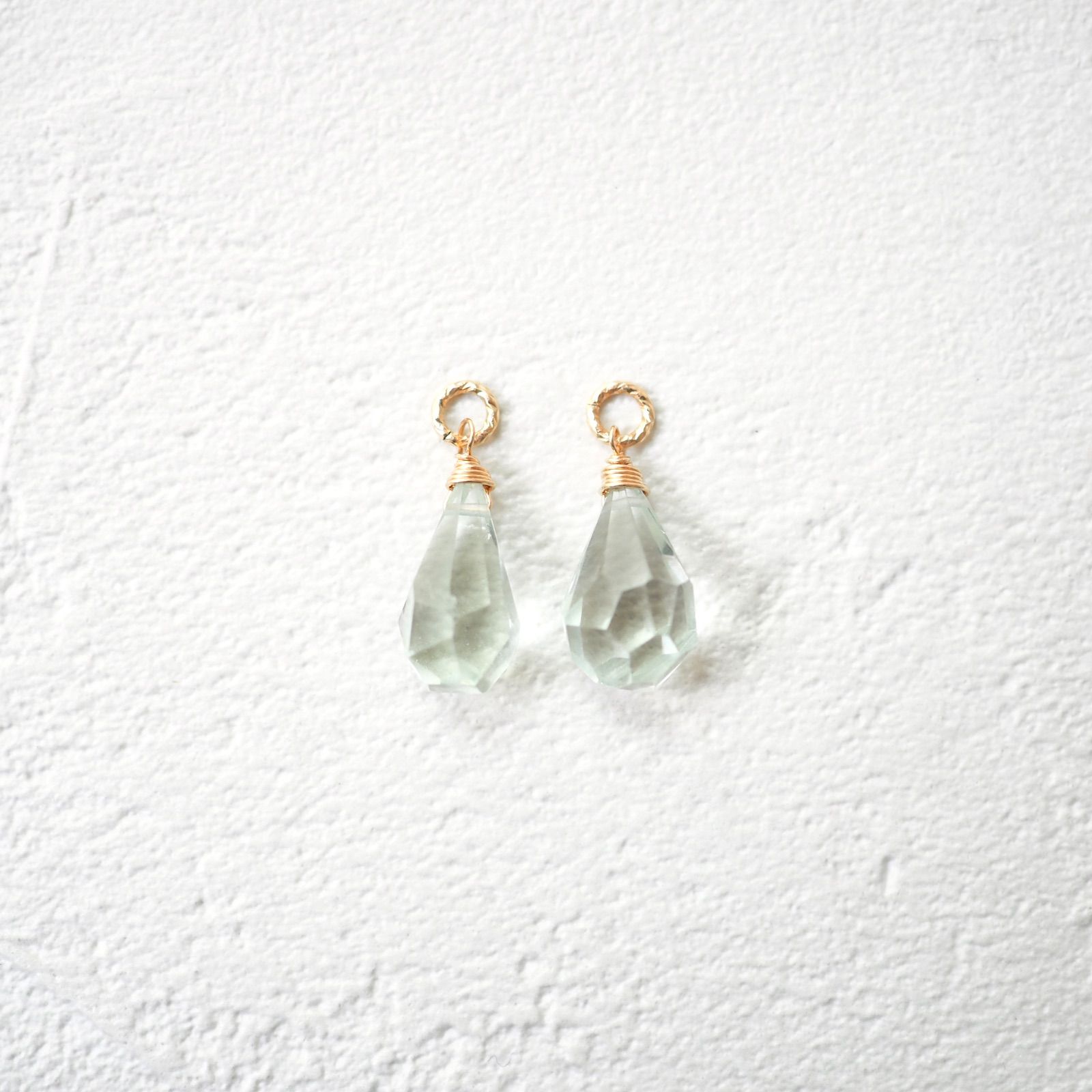 天然石 大粒グリーンアメジストのピアス /イヤリングチャーム 14kgf