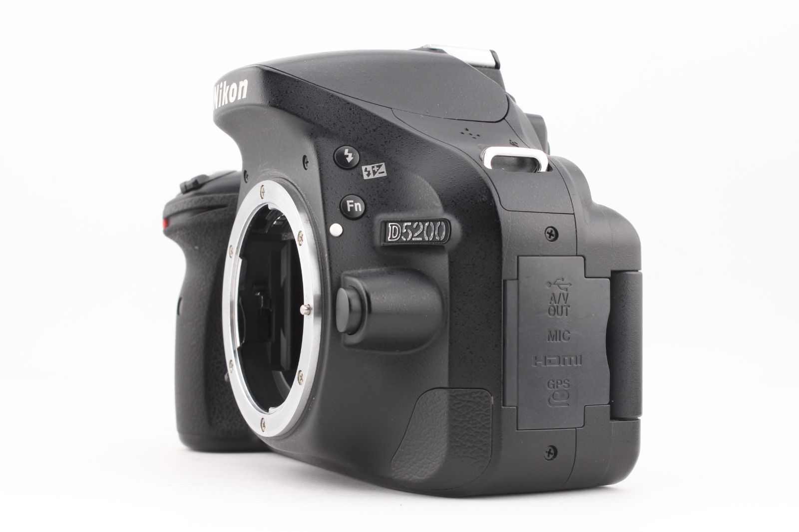 ☆極上品☆《ショット数19,418回 》Nikon ニコン D5200 ボディ☆ M9198