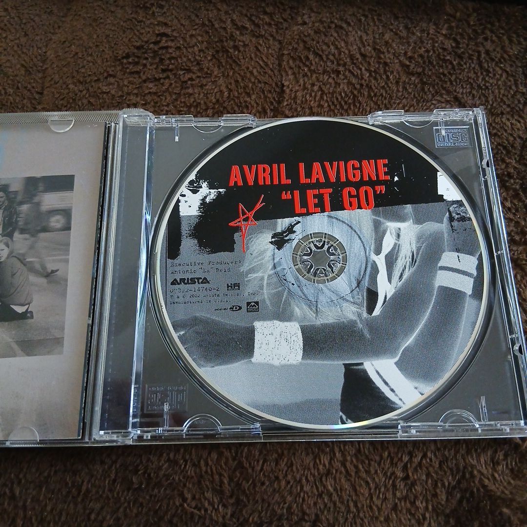 アヴリルラヴィーンAvrilLavigne輸入盤CD LET'S GO - メルカリ