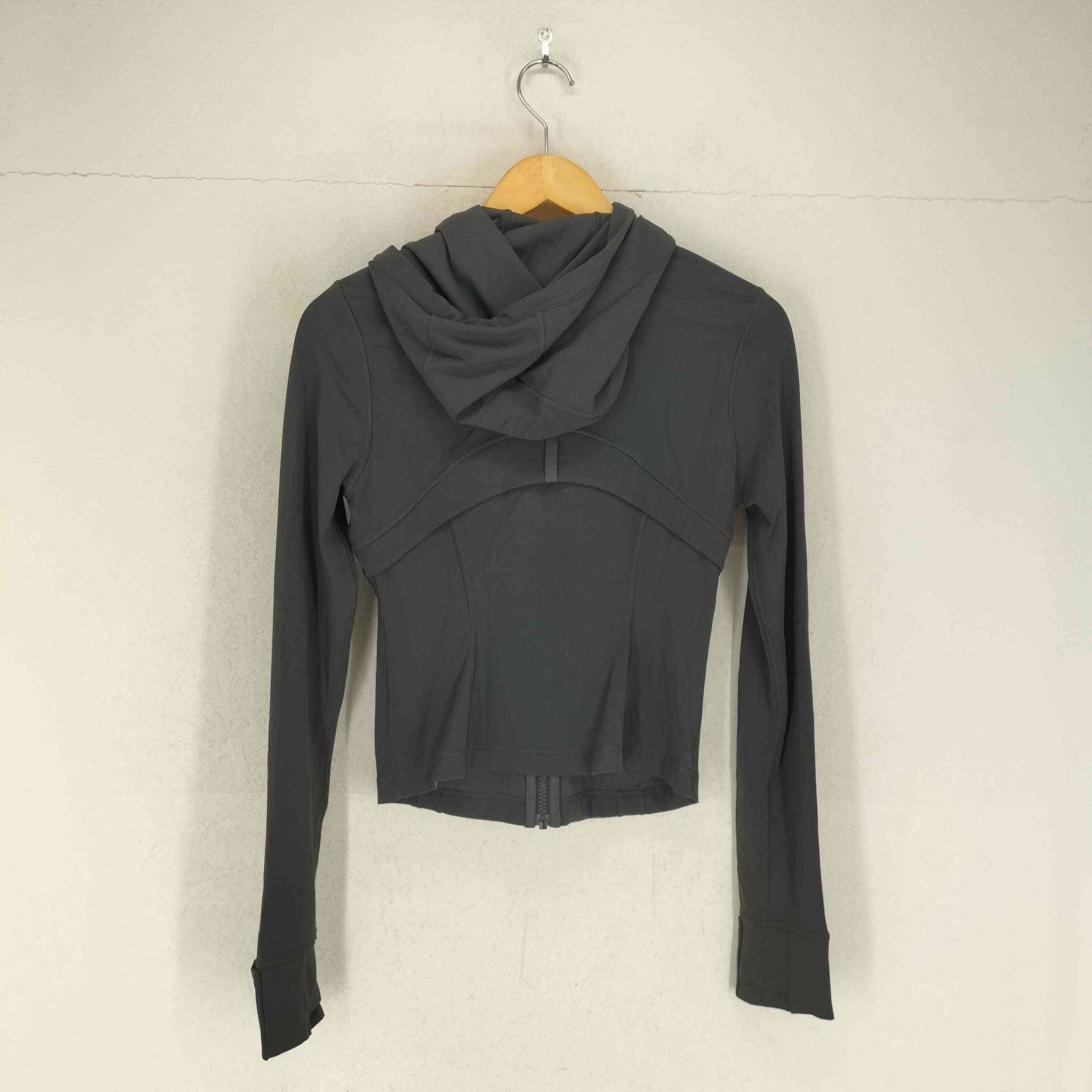 ルルレモン lululemon ディファイン ジャケット レディース 8 - メルカリ
