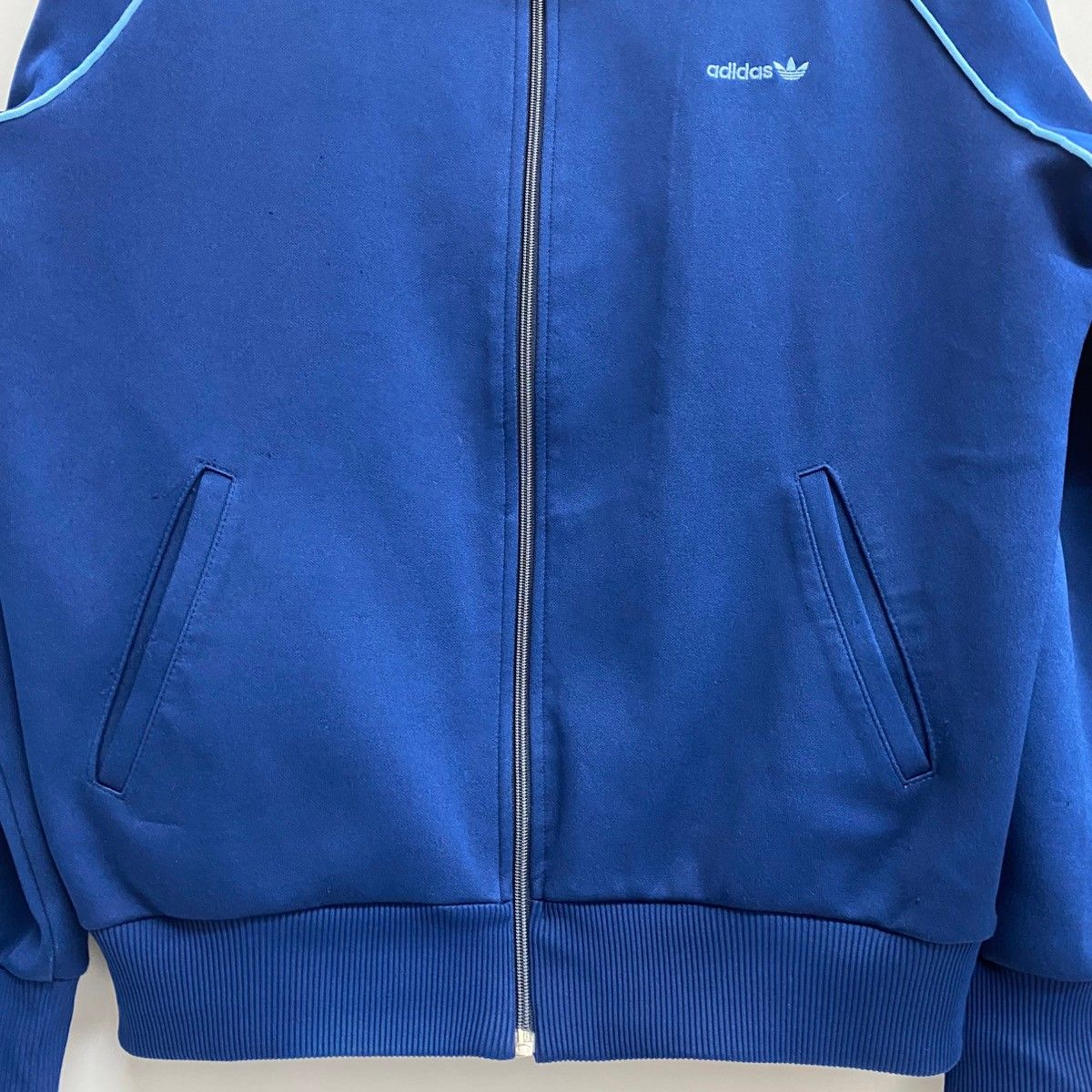 adidas トラックジャケット　ジャージ　サイズ1 デサント　西ドイツ アディダス adidas 70's 80's 西ドイツ デサント製 トラックジャケット