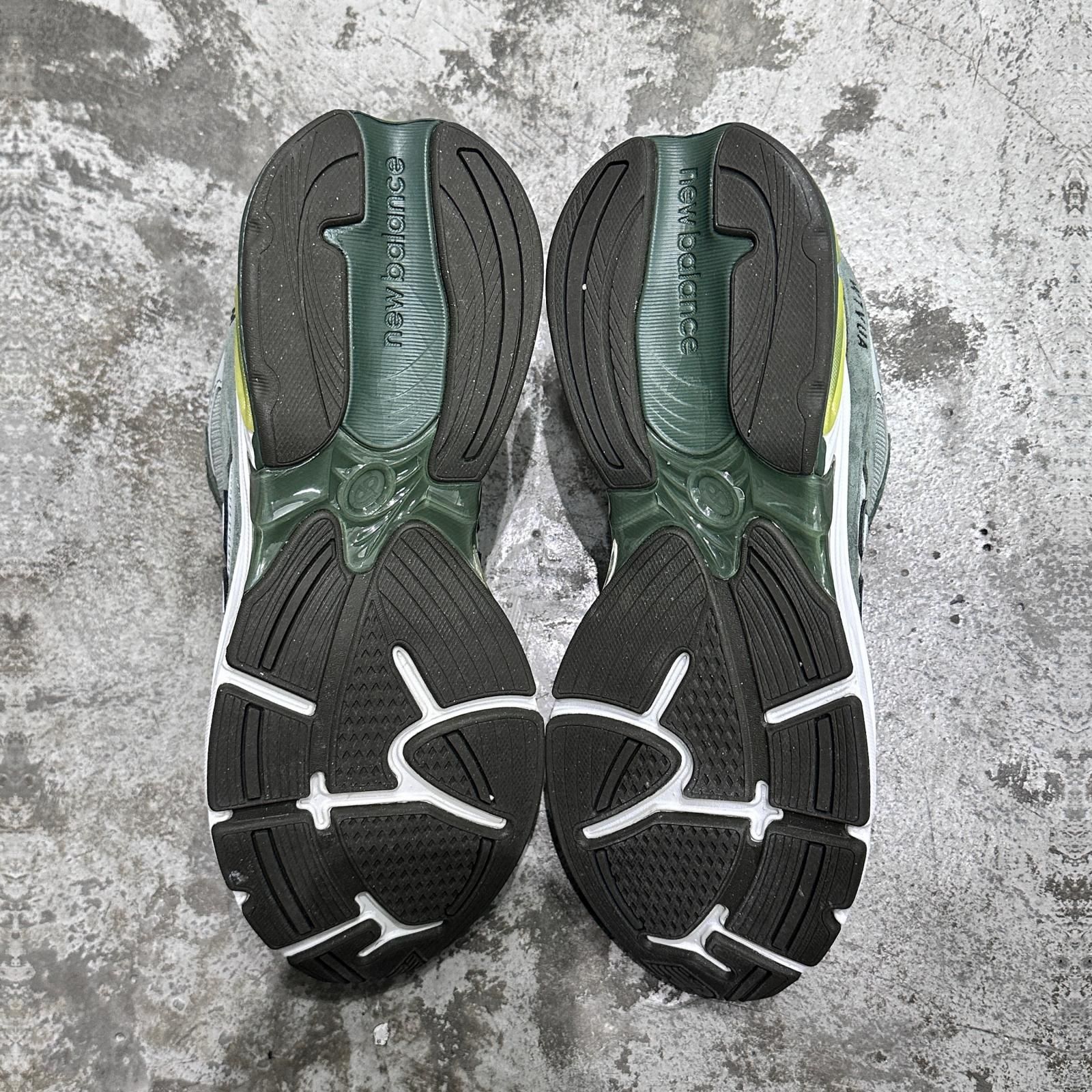NEW BALANCE × WTAPS ABZORB 2010 アブゾーブ ローカットスニーカー 