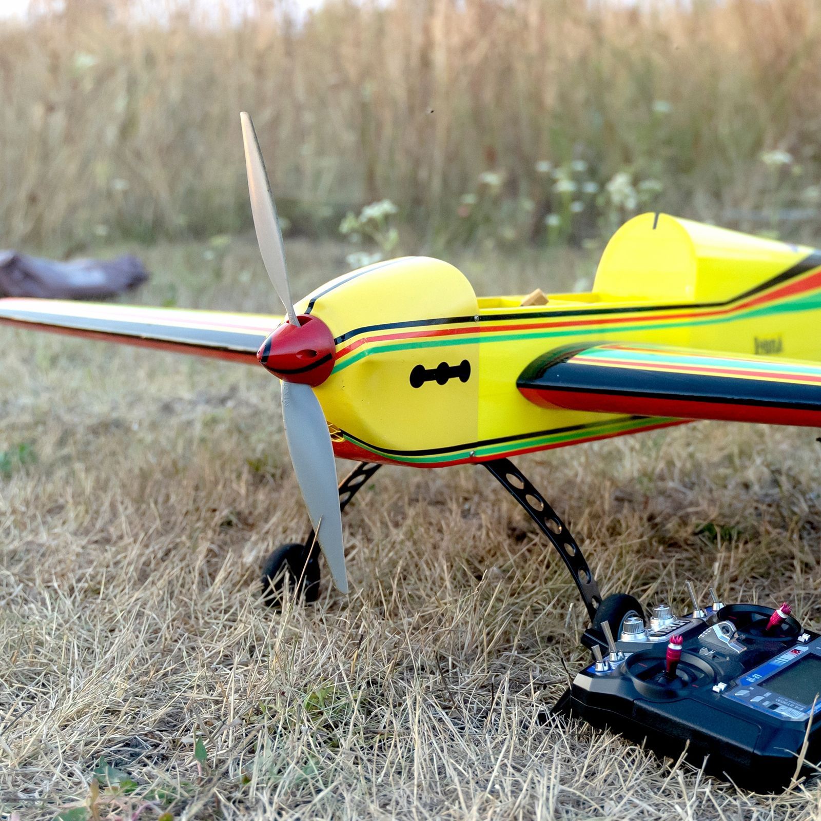 uxcell 10x6、11x7プロペラRCプロペラ2枚羽根プロップウィンググレー