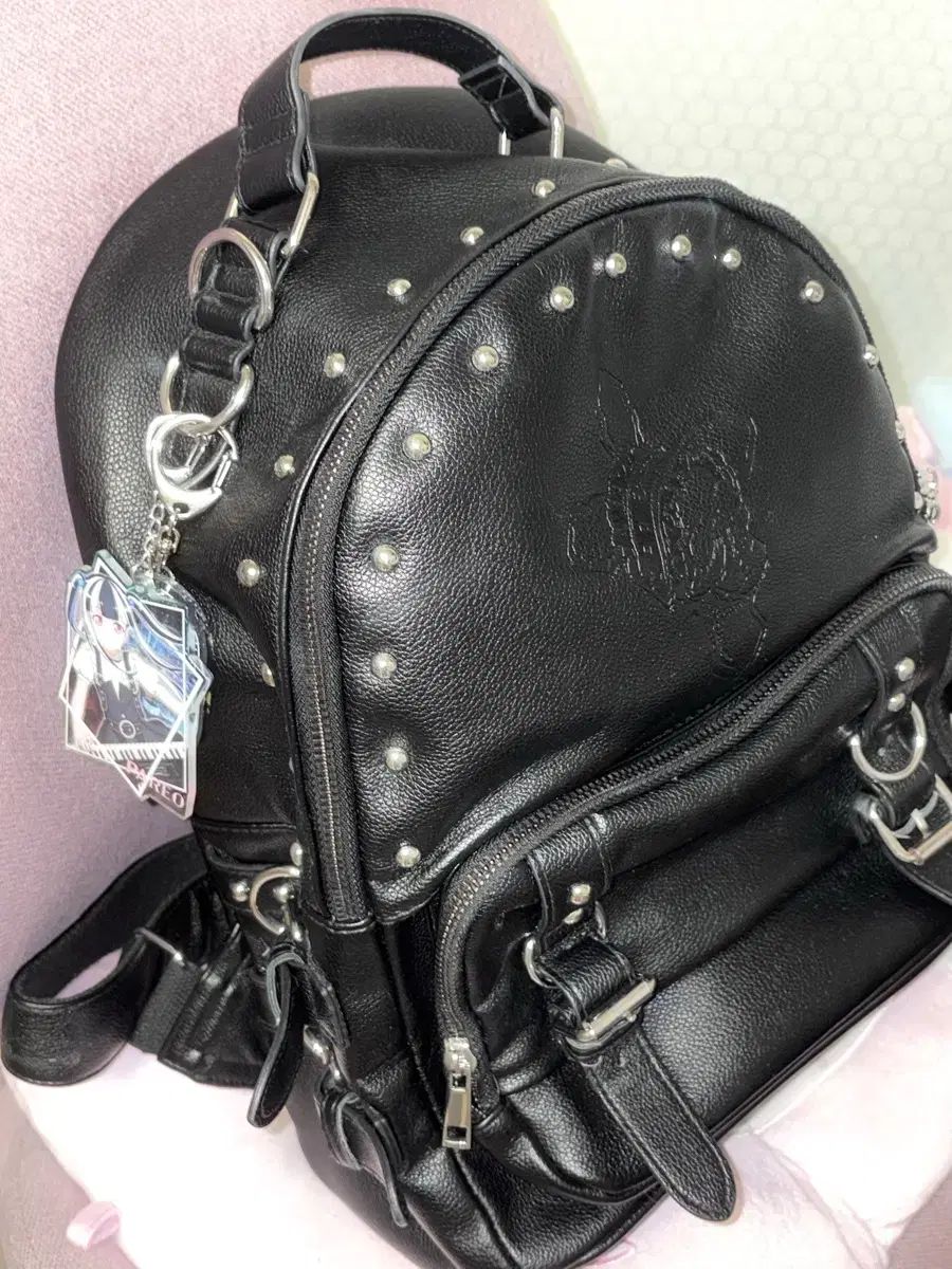 状態考慮　DimMoire ディムモアール　スタッズ　リュック　バックパック DimMoire ディムモアール Skull刻印スタッズリュック - メルカリ