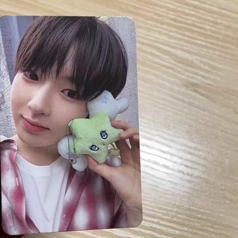 NCT(エヌシーティー) WIND AND WISH サクヤ CHUU Tシャツ トレカ