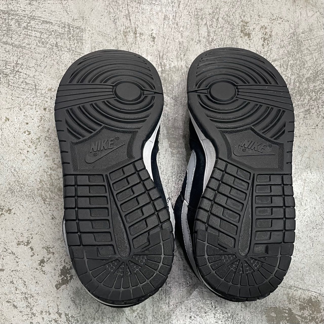 NIKE SB Dunk Low Wieger ウィガー ダンク スニーカー 304292-014 