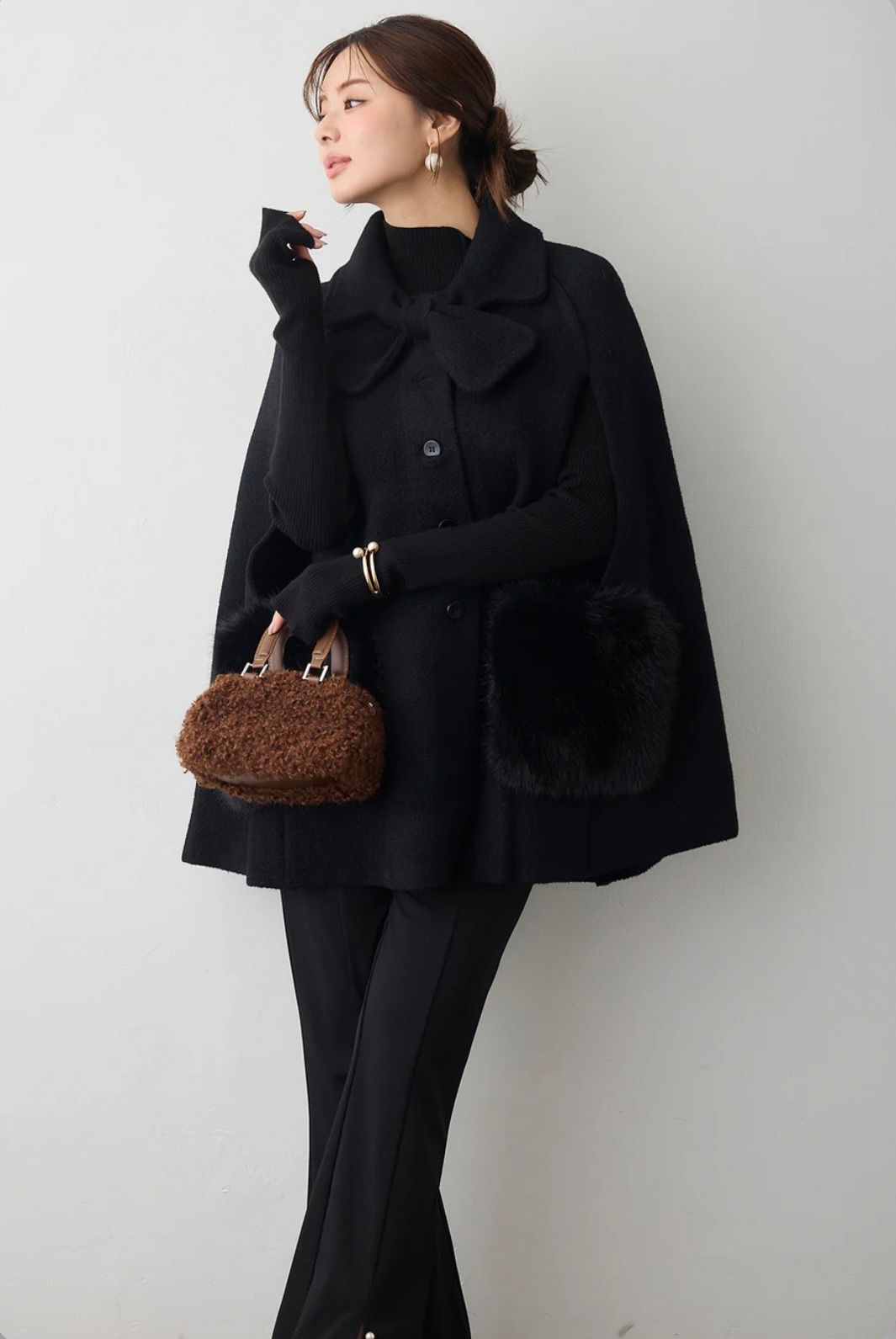 ファーカフスリボンポンチョコート frene フラーネ同型 予約]ファーカフスリボンポンチョコート – Frene