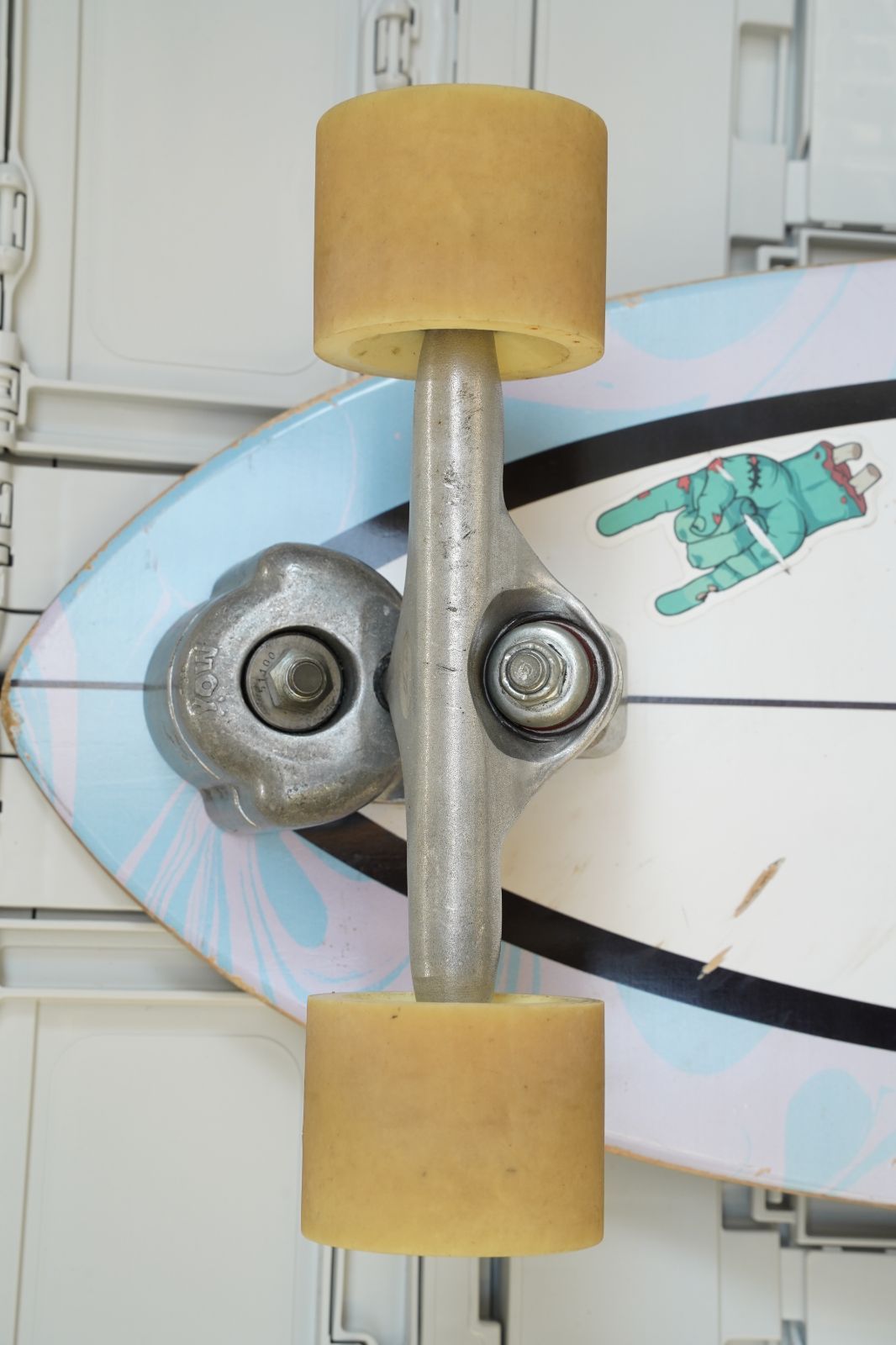 YOW SURFSKATE COXOS 31