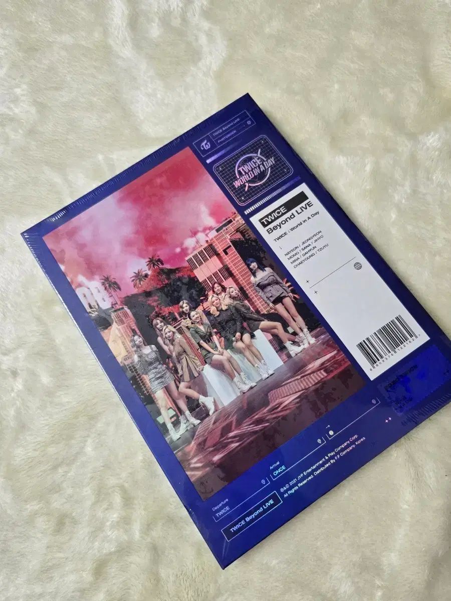 TWICE Beyond Live フォトブック PHOTOBOOK 未開封 - メルカリ