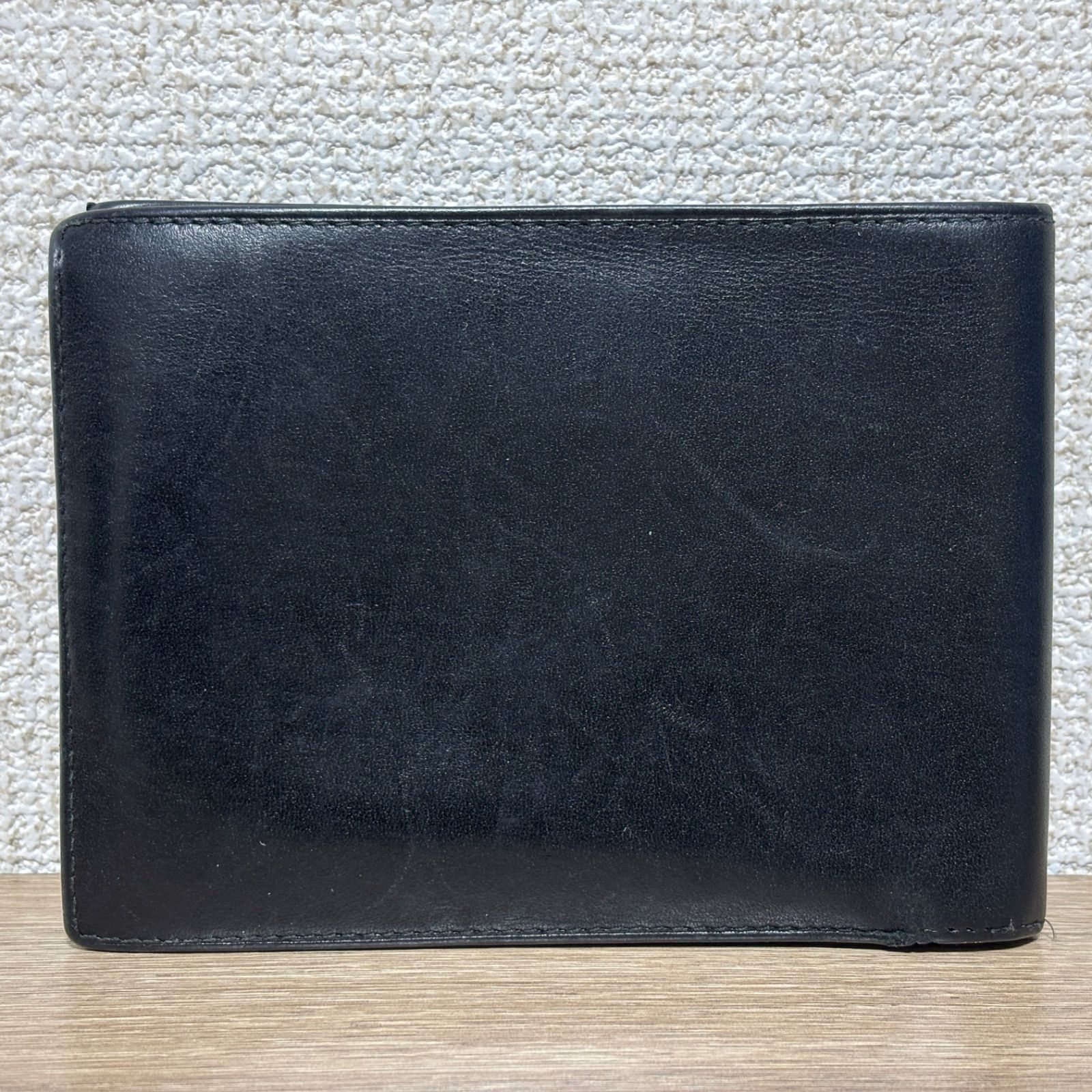 美品 カルティエ Cartier 札入れ ブラック. Cartier カルティエ 二つ折り財布 ブラック 黒 レザー 本革 メンズ