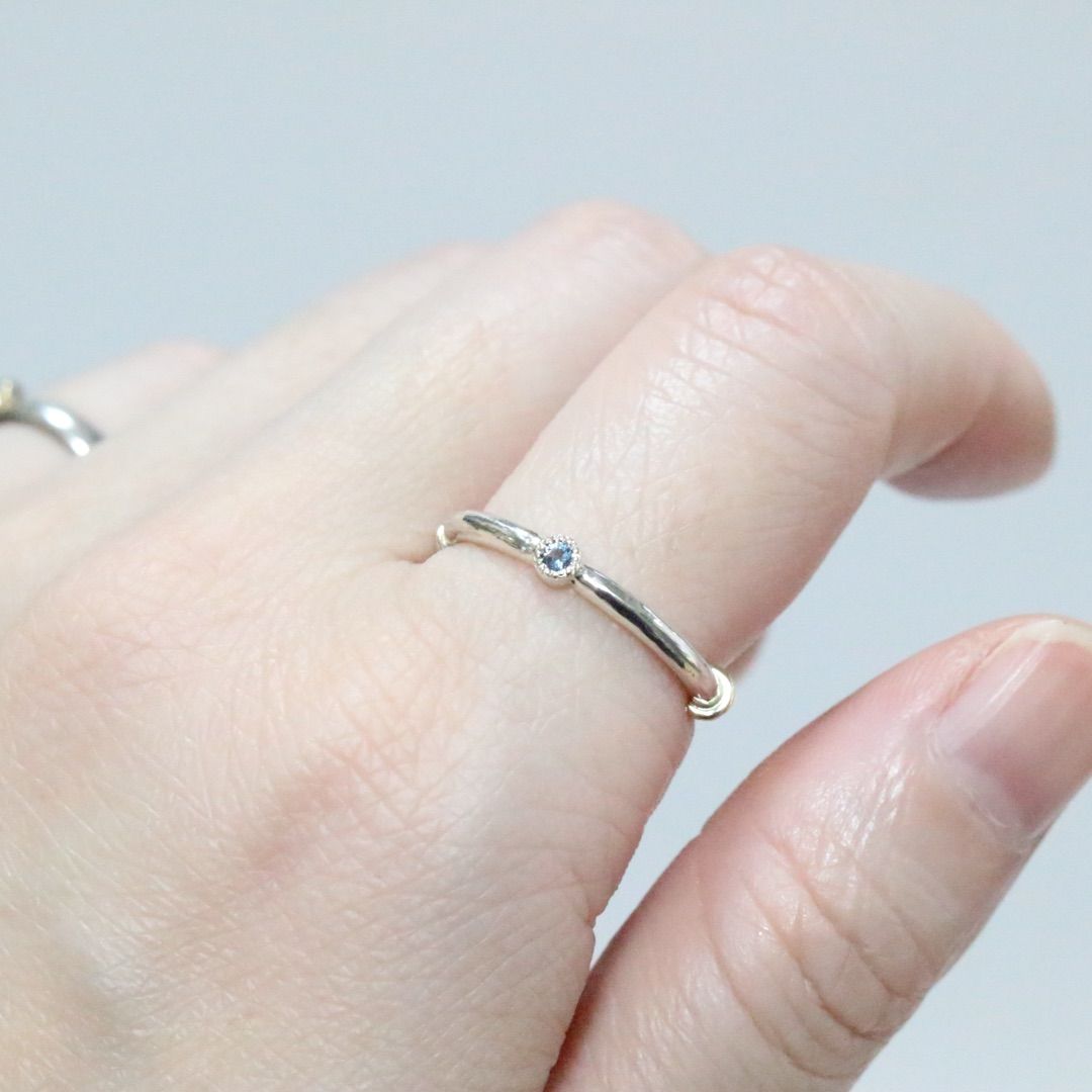 青紫色系カラーチェンジガーネットk10小ワッカデザインシルバーリング