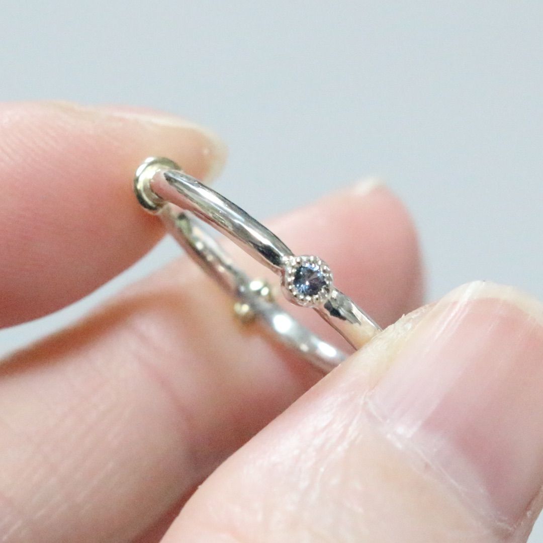 青紫色系カラーチェンジガーネットk10小ワッカデザインシルバーリング