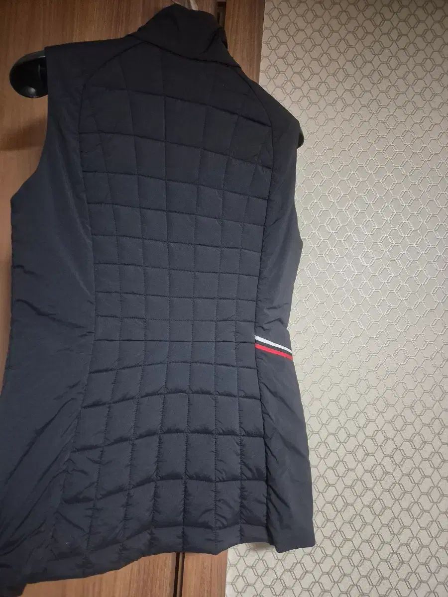 Titleist(タイトリスト) レディース キルティングダウンベストs - メルカリ