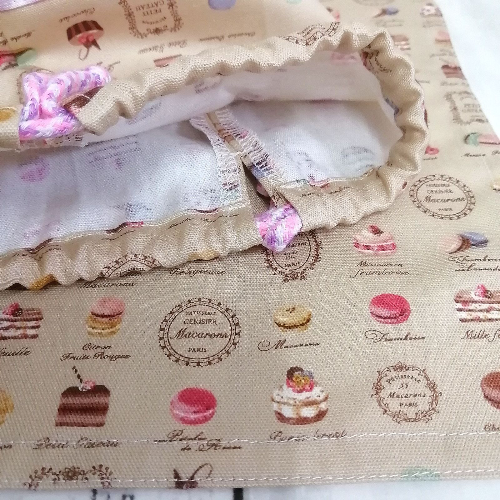 ハンドメイド チェリーブロッサム ランチョンマット&給食袋 ハンドメイド チェリーブロッサム ランチョンマット&給食袋 メール便