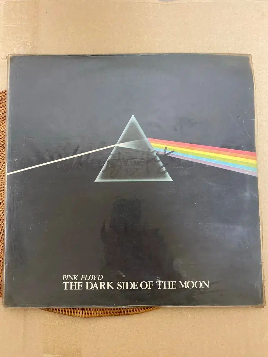 ピンク フロイド The Dark Side of the Moon （ 79 年 おお 【公式通販】