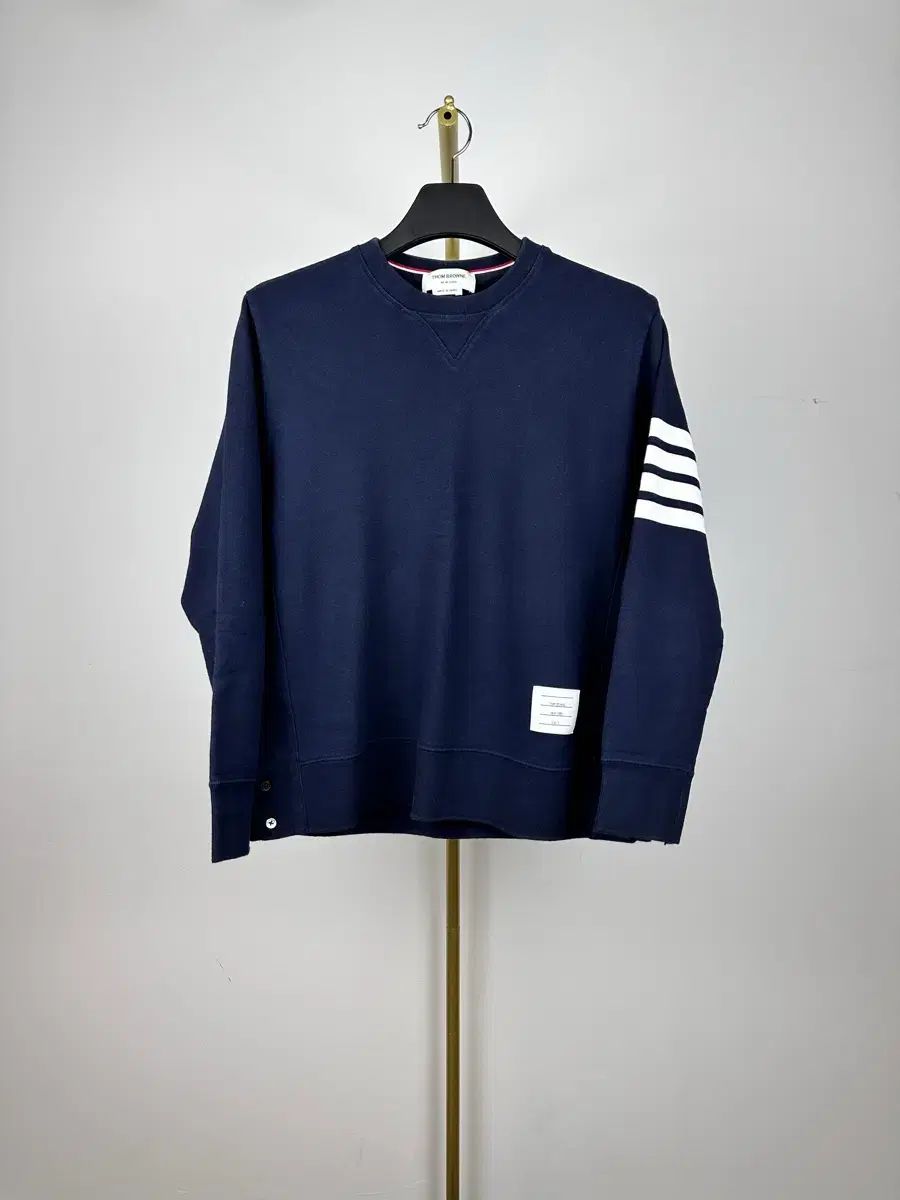 5) トム・ブラウン スウェット ネイビー - メルカリ