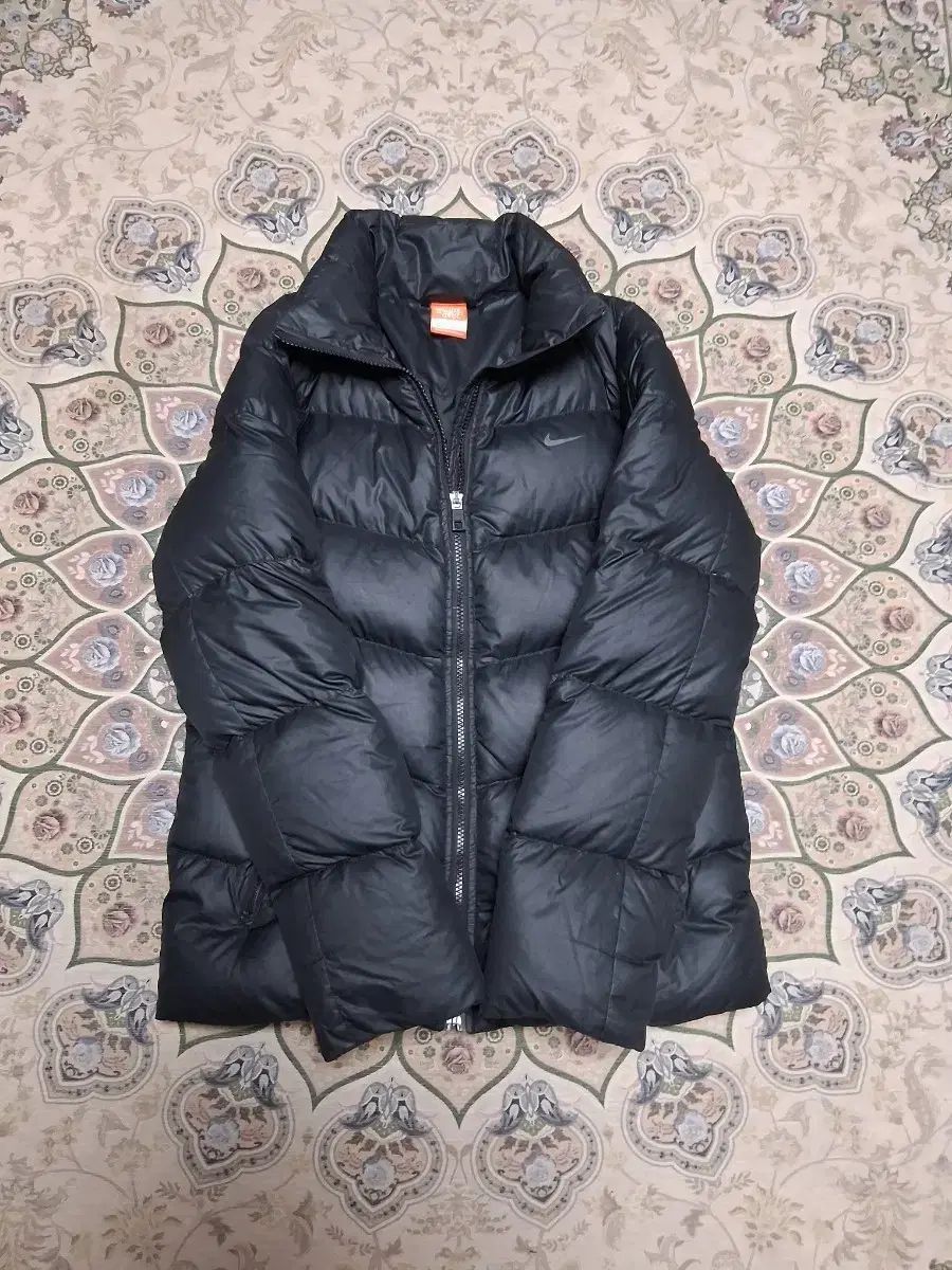 中国古美術・宜興原鉱紫泥底槽清泥石瓢急須・紫砂壺・底款：冰心道人紋