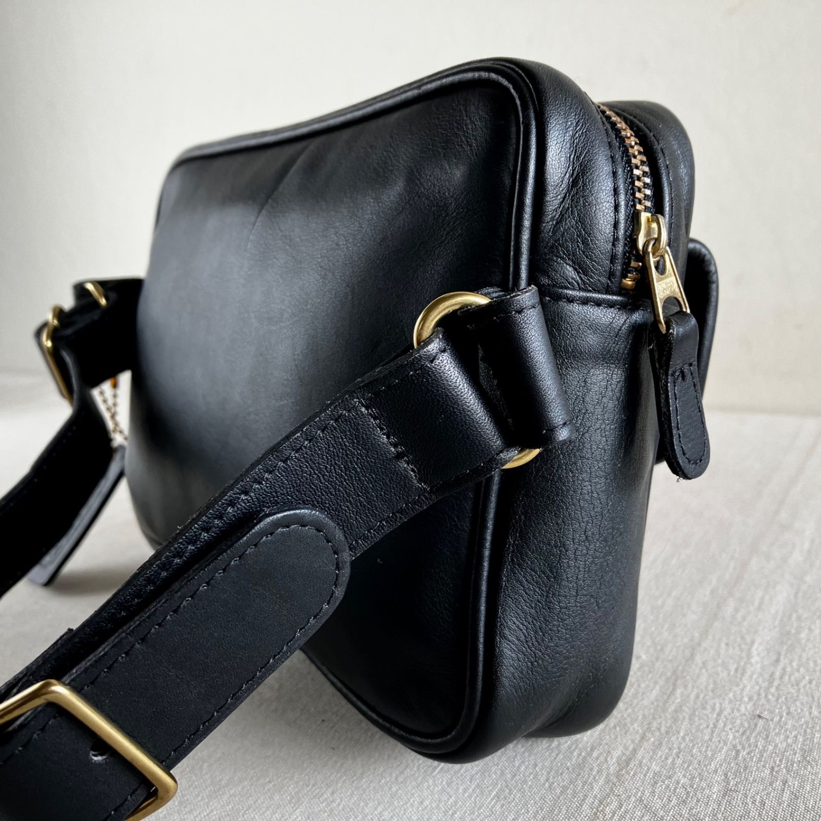 Vintage Coach Pocket Waist Pack Black Leather Belt Bag - メルカリ