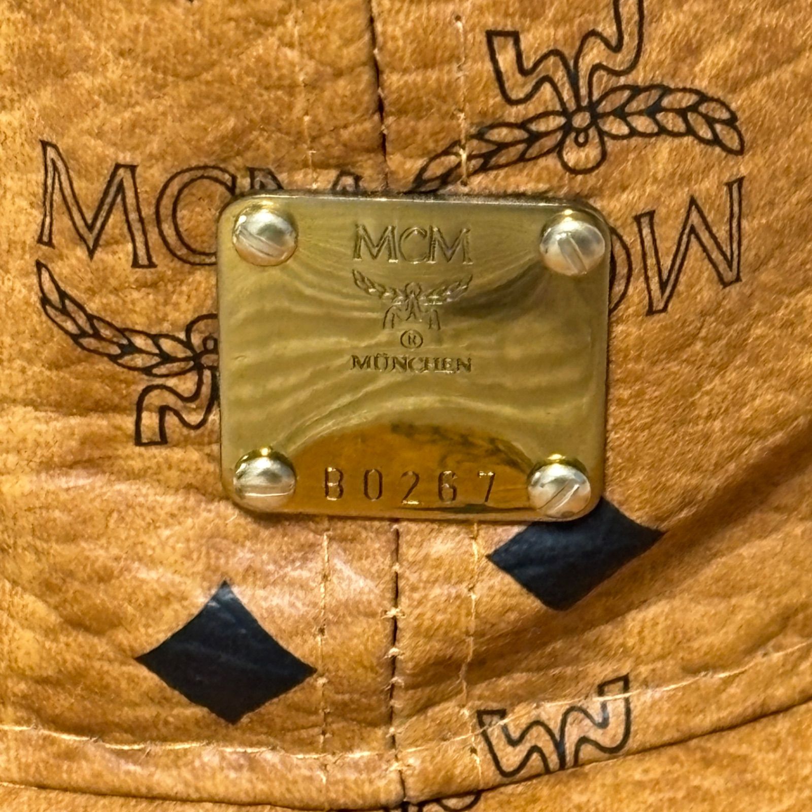 MCM エムシーエム ヴィセトス キャップ 帽子 ブラウン ロゴ 総柄