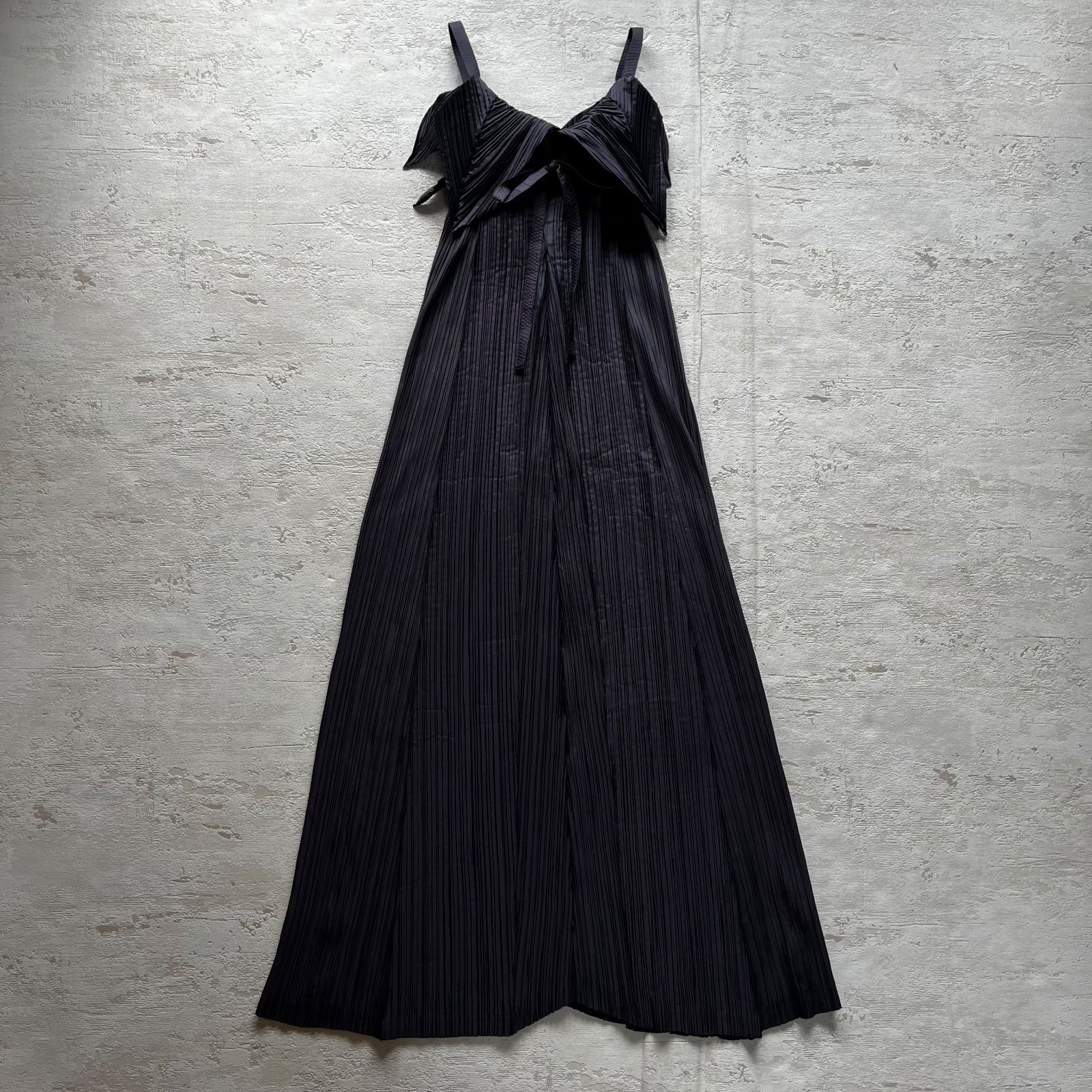 ISSEY MIYAKE FETE イッセイミヤケ ノースリーブワンピース プリーツ