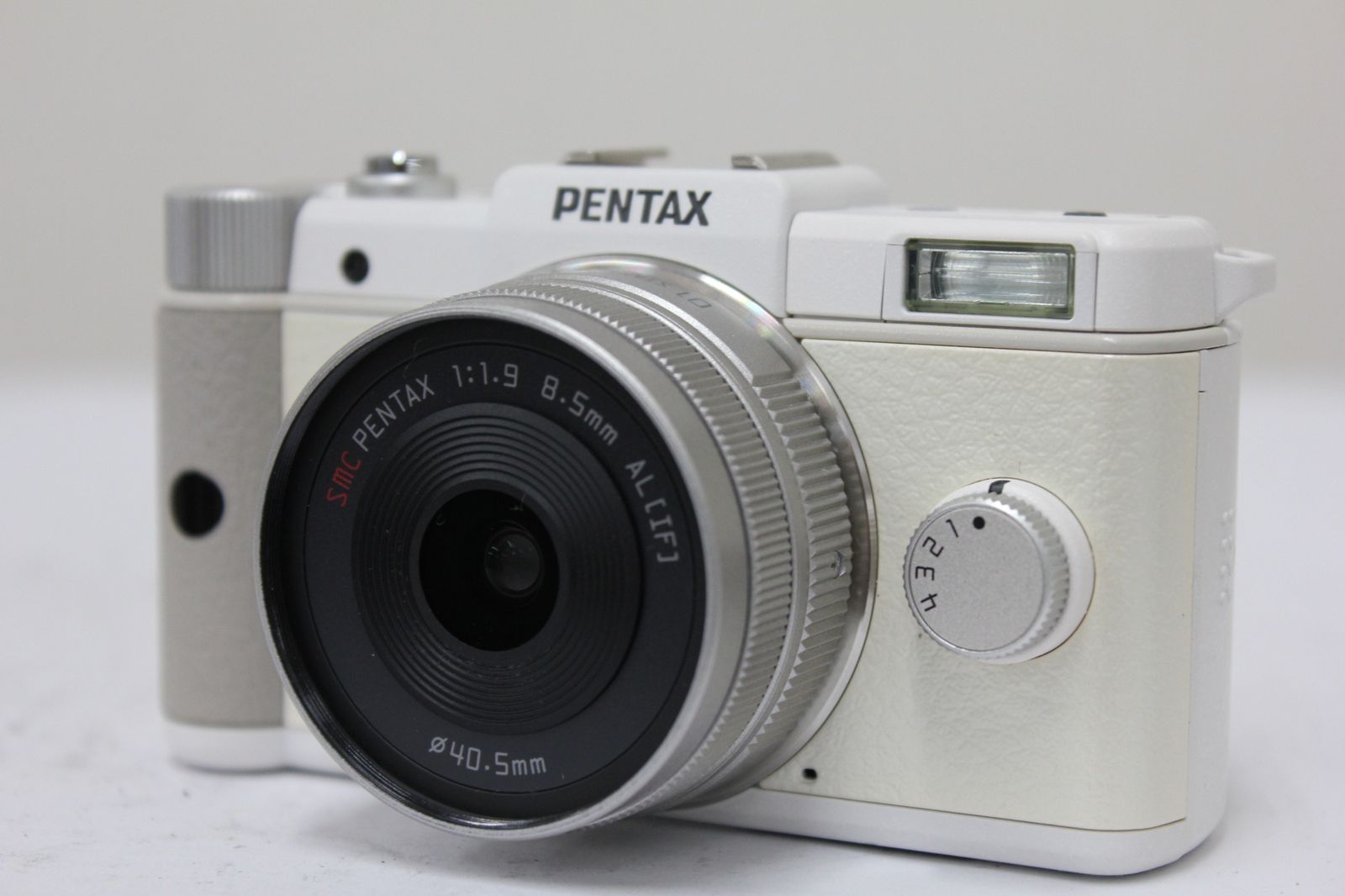 返品保証】 ペンタックス Pentax Q ホワイト smc PENTAX 8.5mm F1.9 