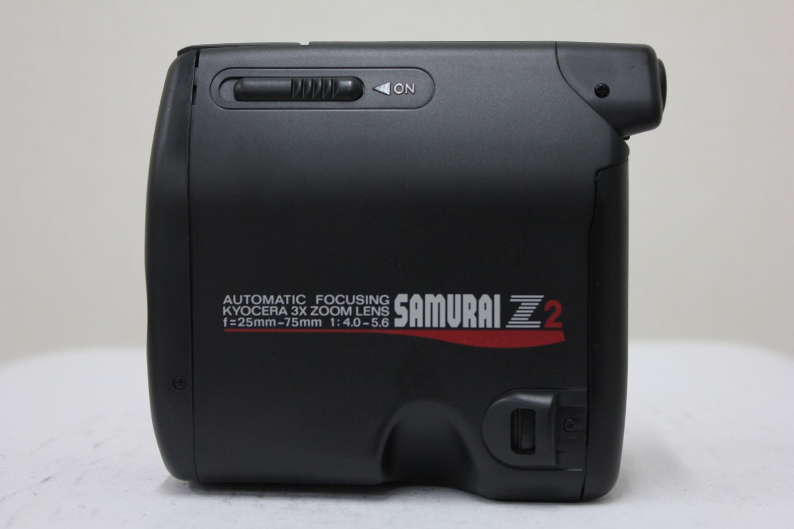 【希少】 KYOCERA 京セラ SAMURAI Z2 コンパクトフィルムカメラ 訳あり品】 京セラ Kyocera SAMURAI Z2 25-75mm F4-5.6 コンパクト