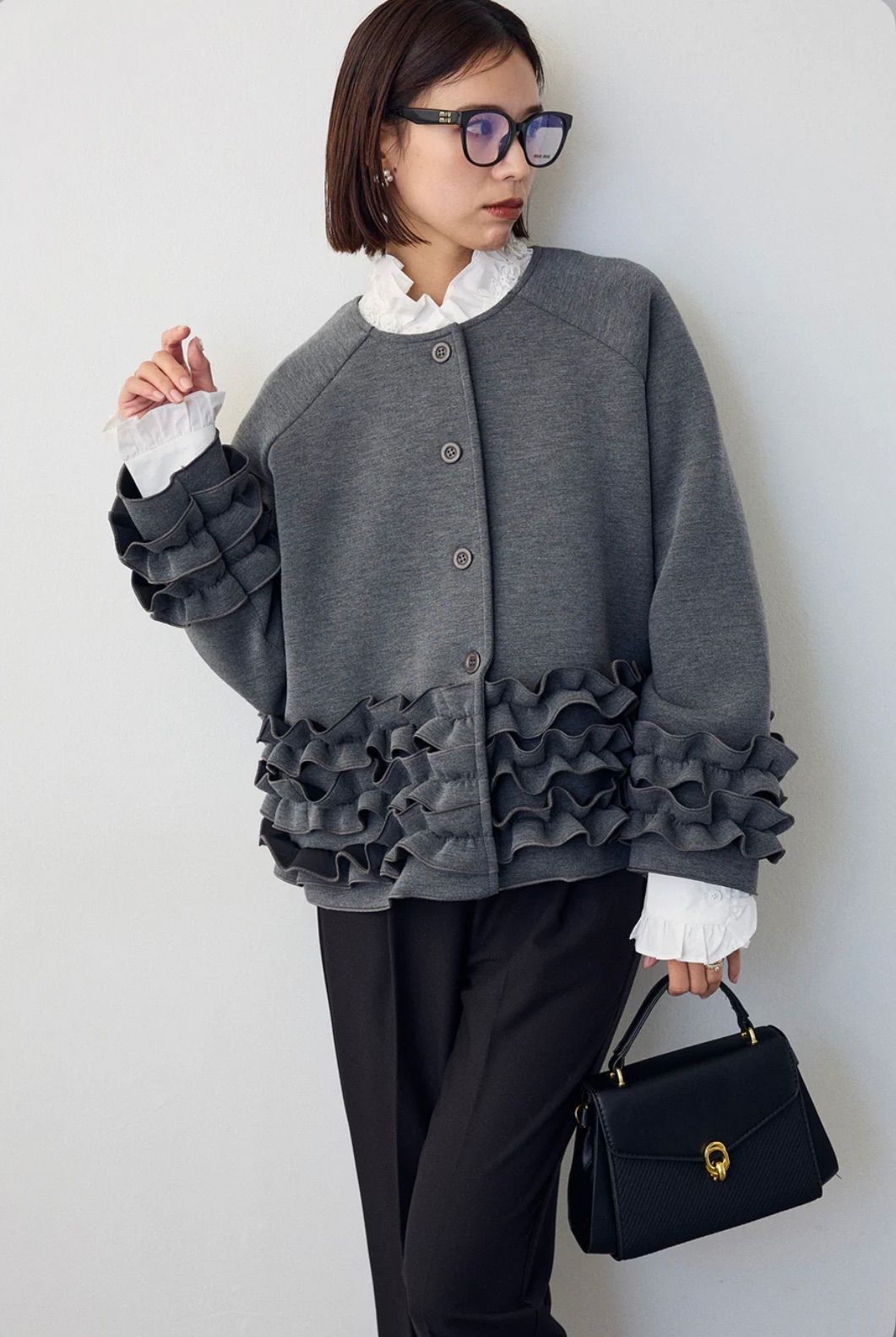 新品】フリルティアードボンディングクロップドコート グレー◾️Frene