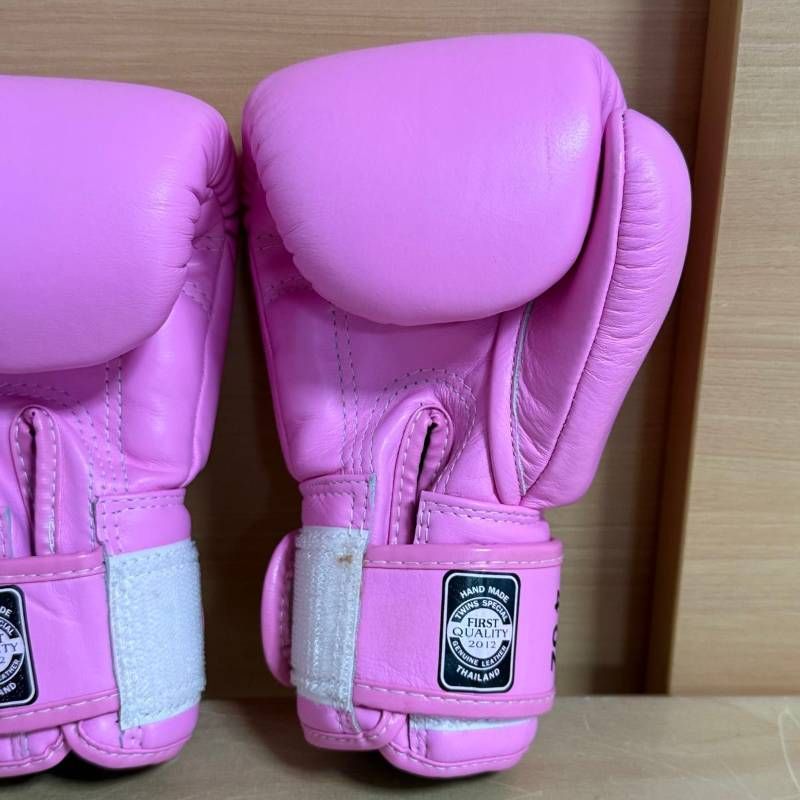 TWINS SPECIAL ツインズ スペシャル パンチング グローブ 4oz キック