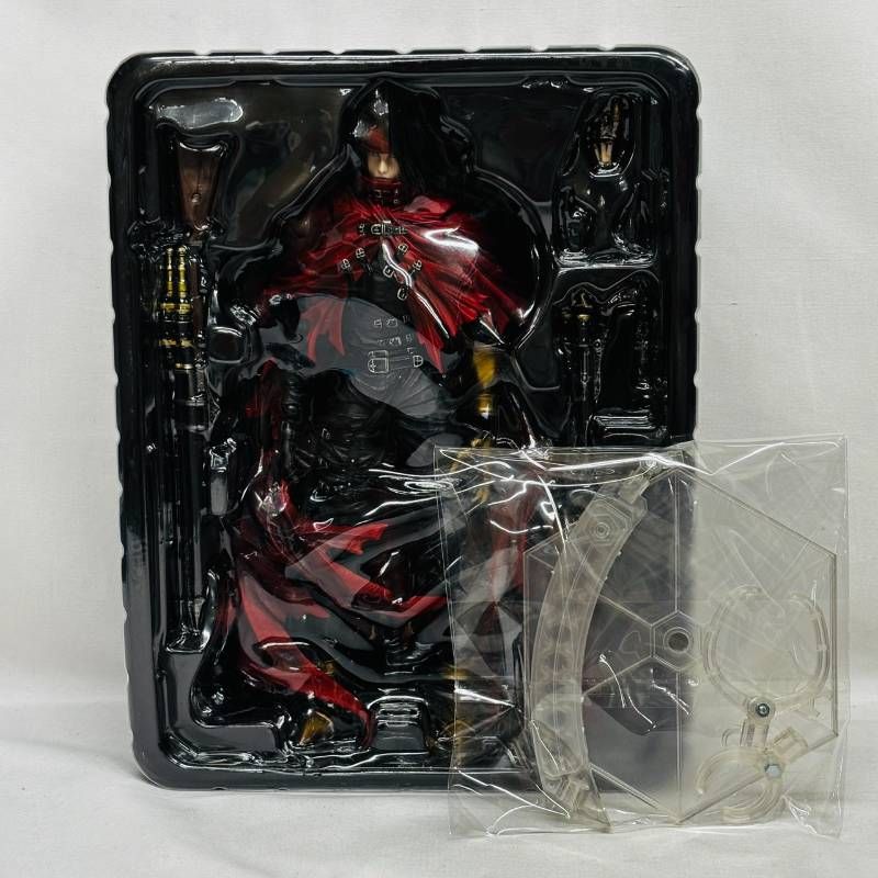 PLAY ARTS 改 FF7 ダージュ オブ ケルベロス ヴィンセント